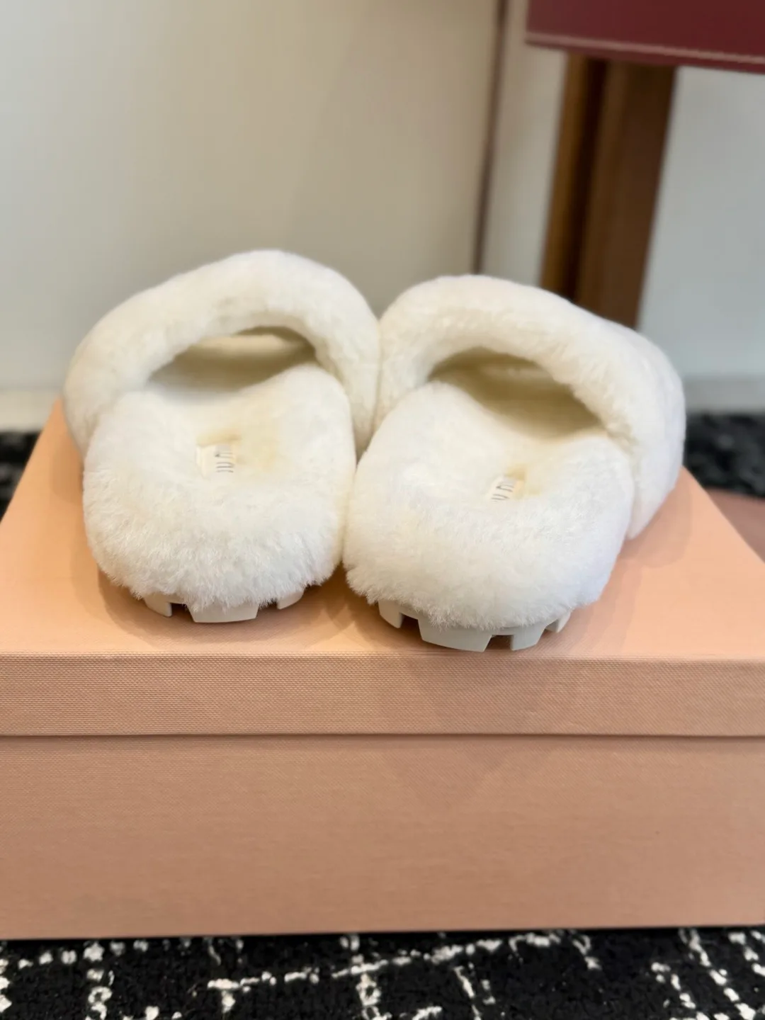 Women's Slippers MIU MIU 18139572