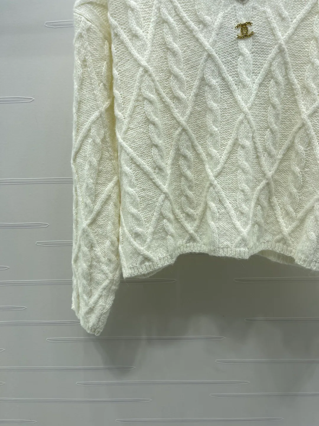 Women's Jumpers And Sweaters CHANEL 18038035