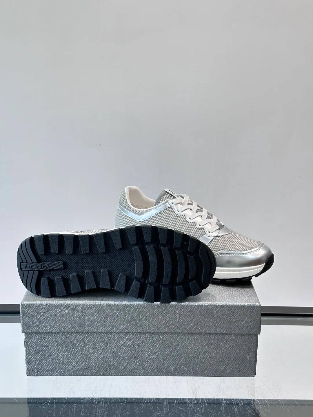 Women's Sneakers PRADA 17349410