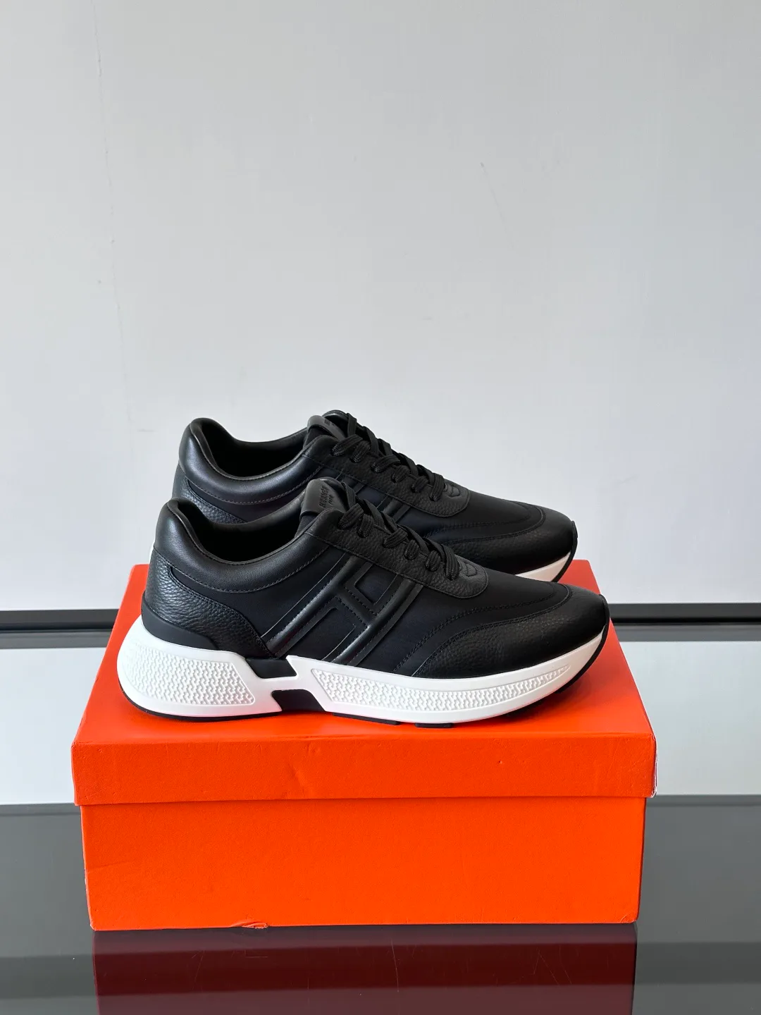 Men's Sneakers HERMES 17906829