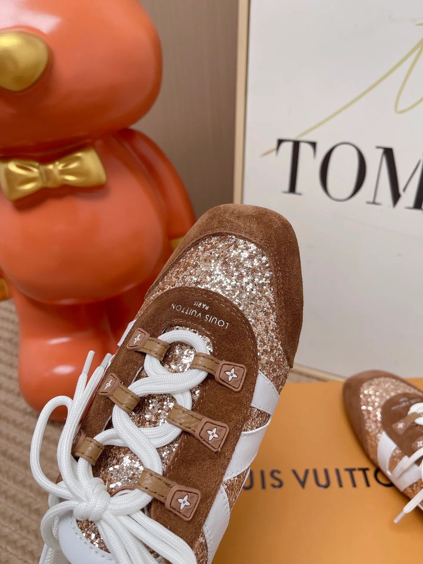 Women's Sneakers LOUIS VUITTON 17449404