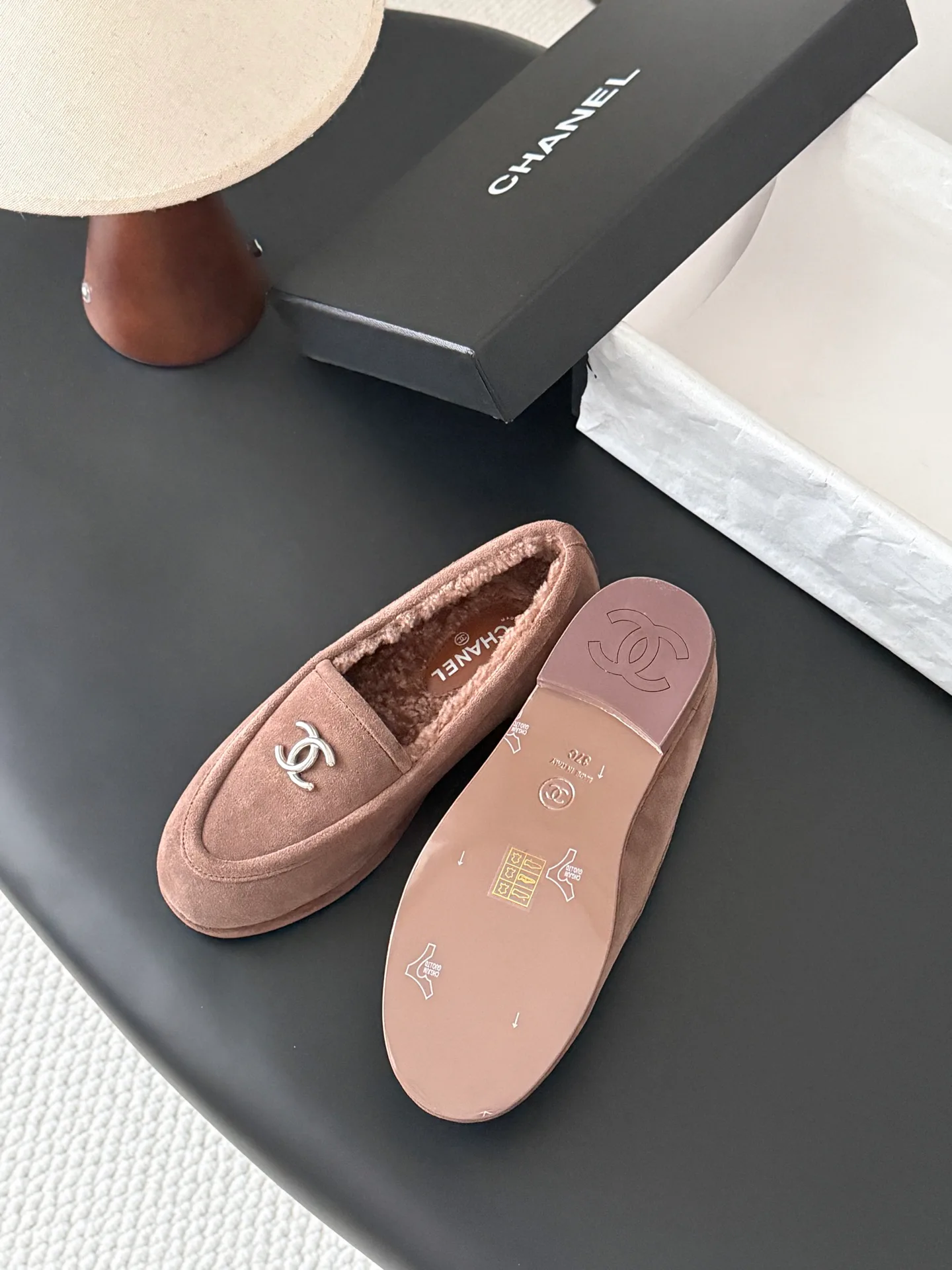 Women's Loafers And Moccasins CHANEL 18036242