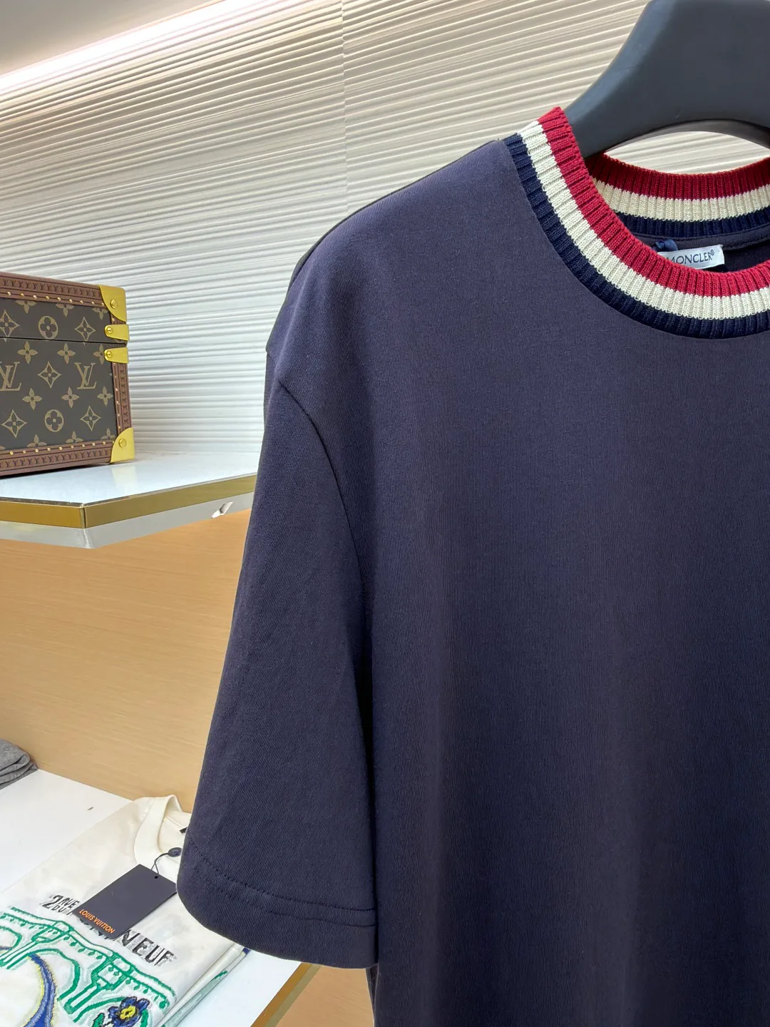 Футболки Мужские Moncler 18669190