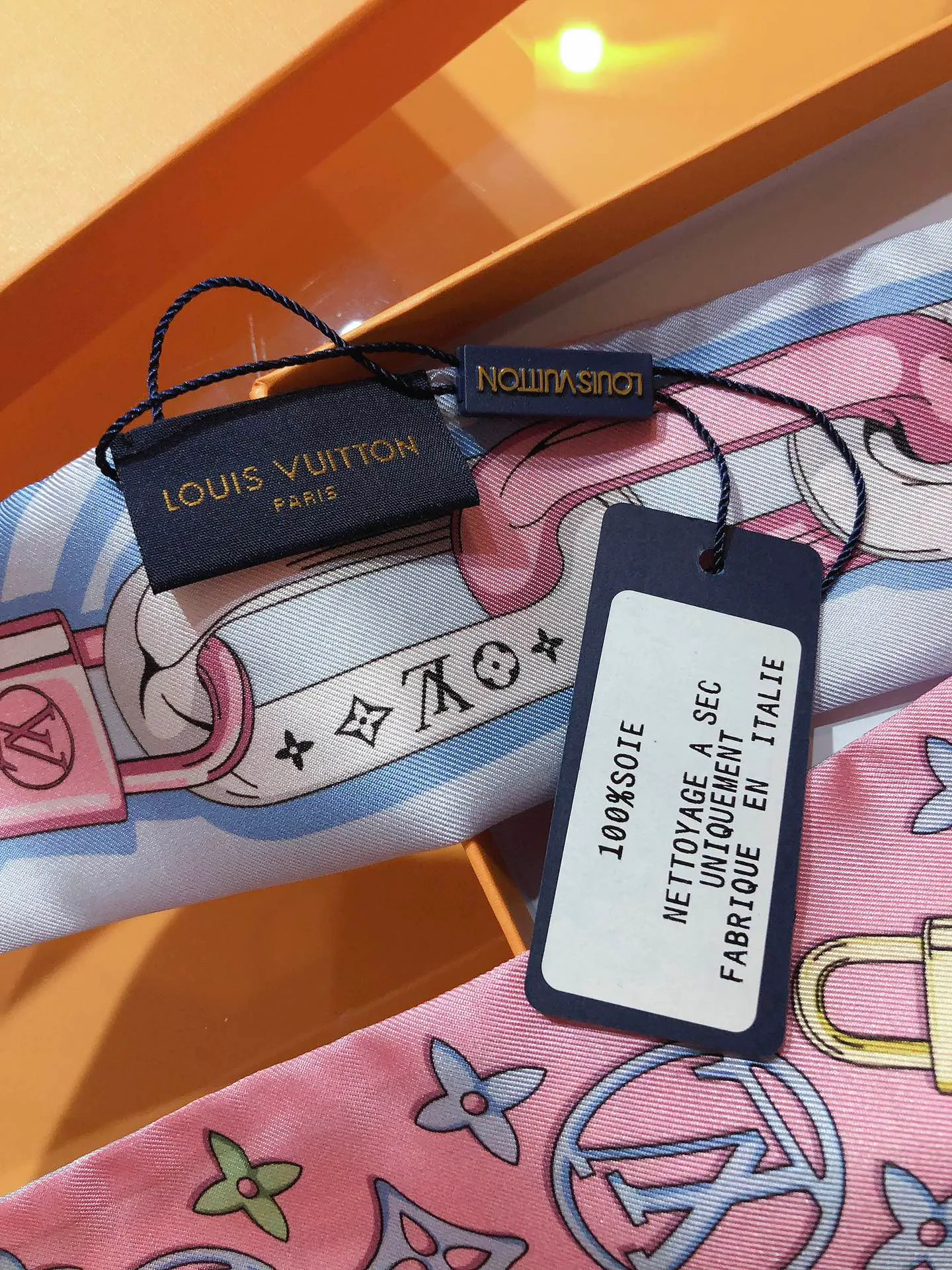 Silk Scarves LOUIS VUITTON 17757838