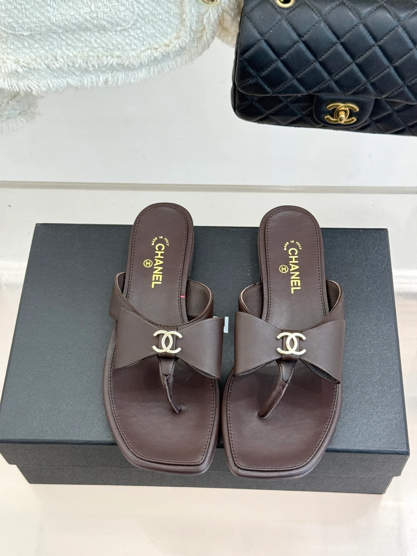 Women's Flip-Flops CHANEL 16965744