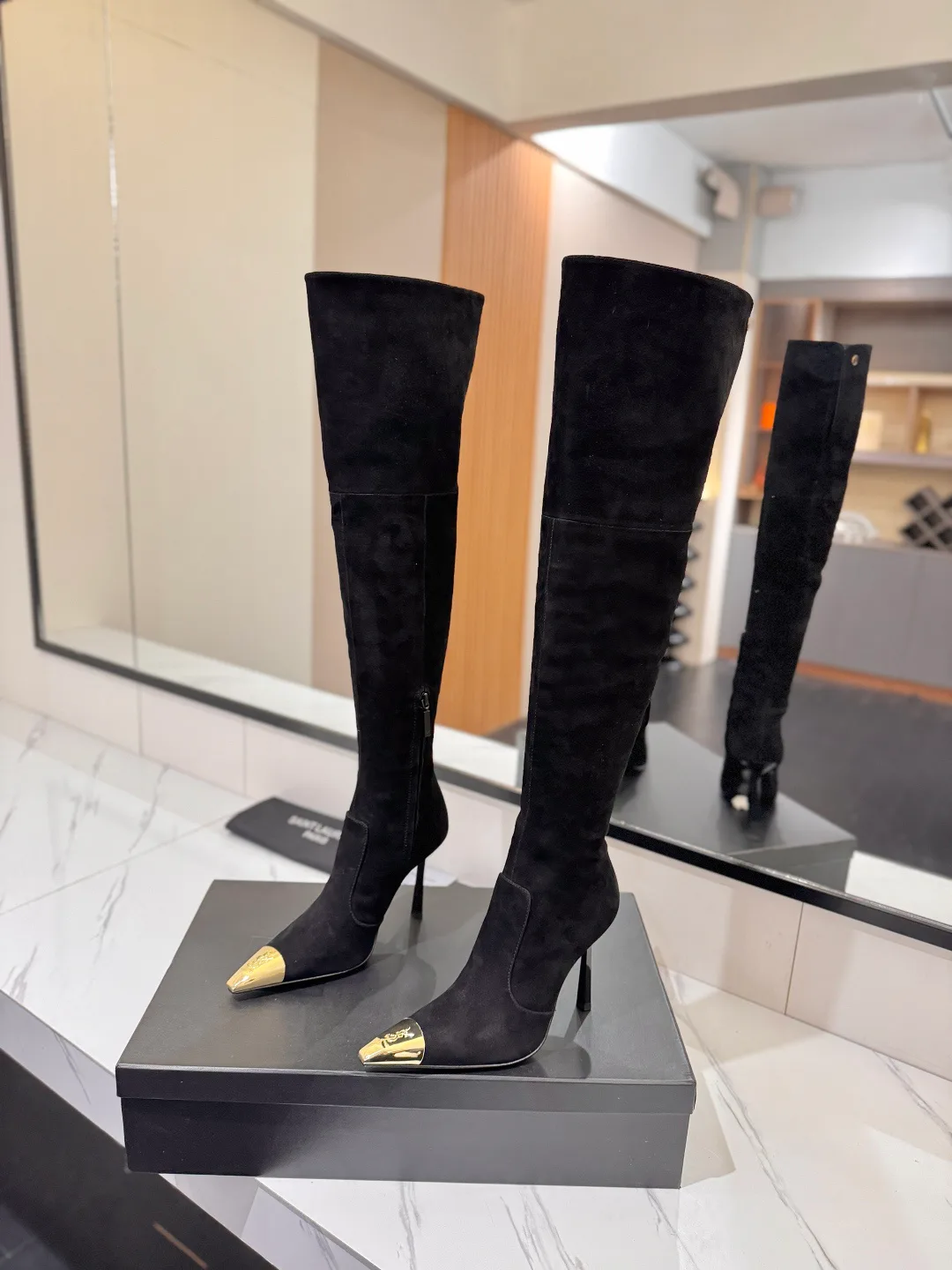 Women's Boots SAINT LAURENT 18508909