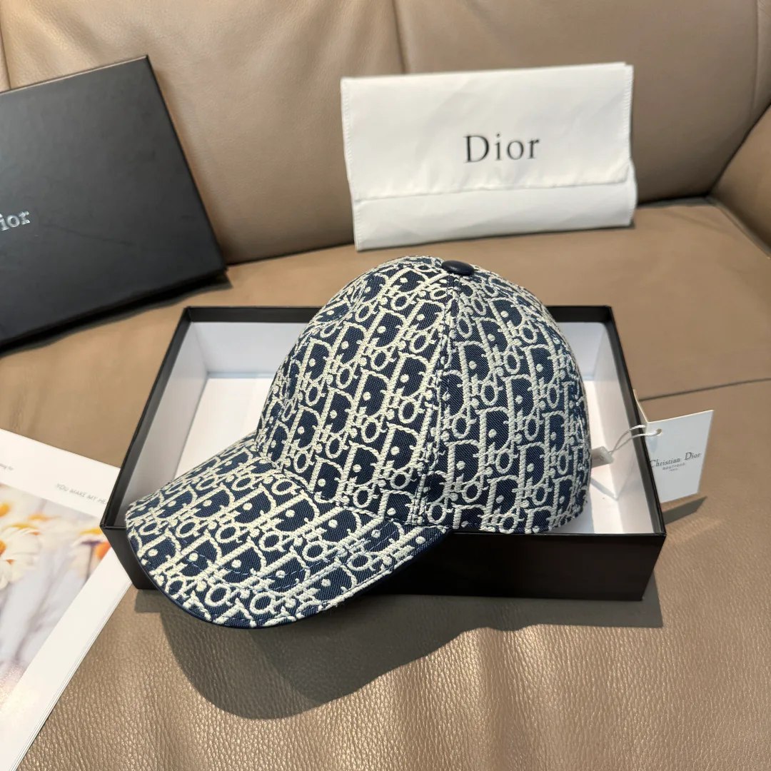 Hats CHRISTIAN DIOR 18105302