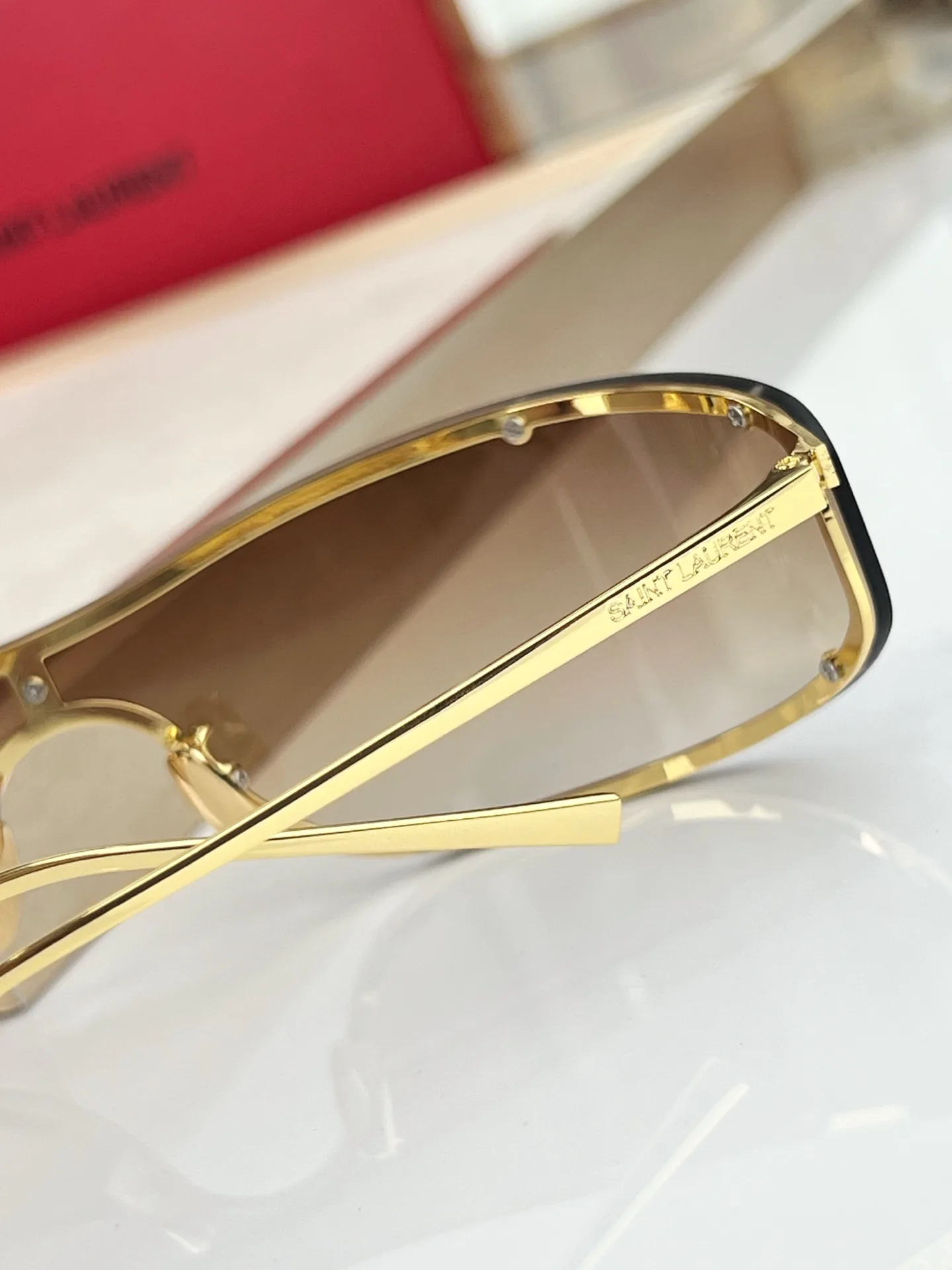 Glasses SAINT LAURENT 18060043