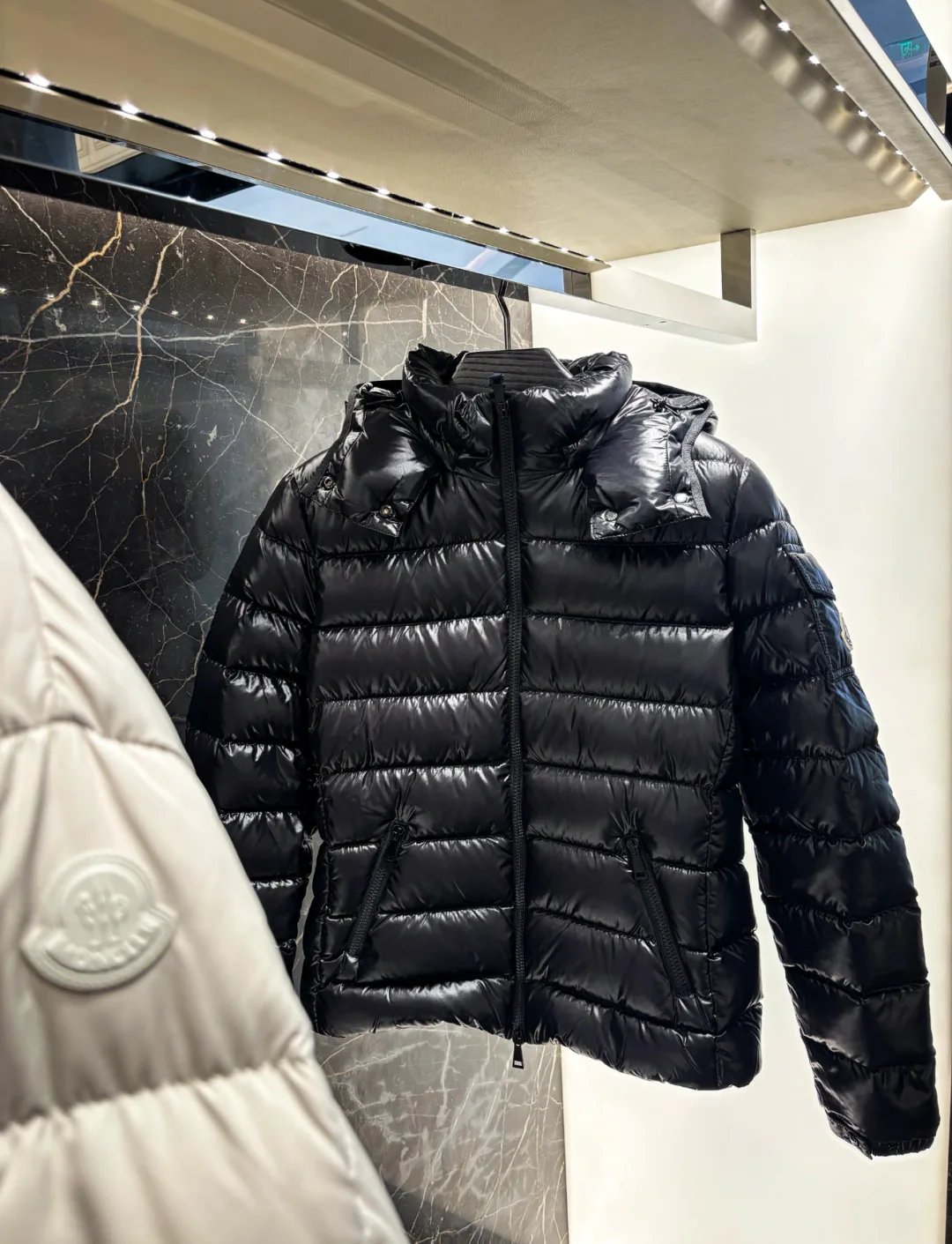 Men's Jackets And Down Jackets MONCLER 17897990