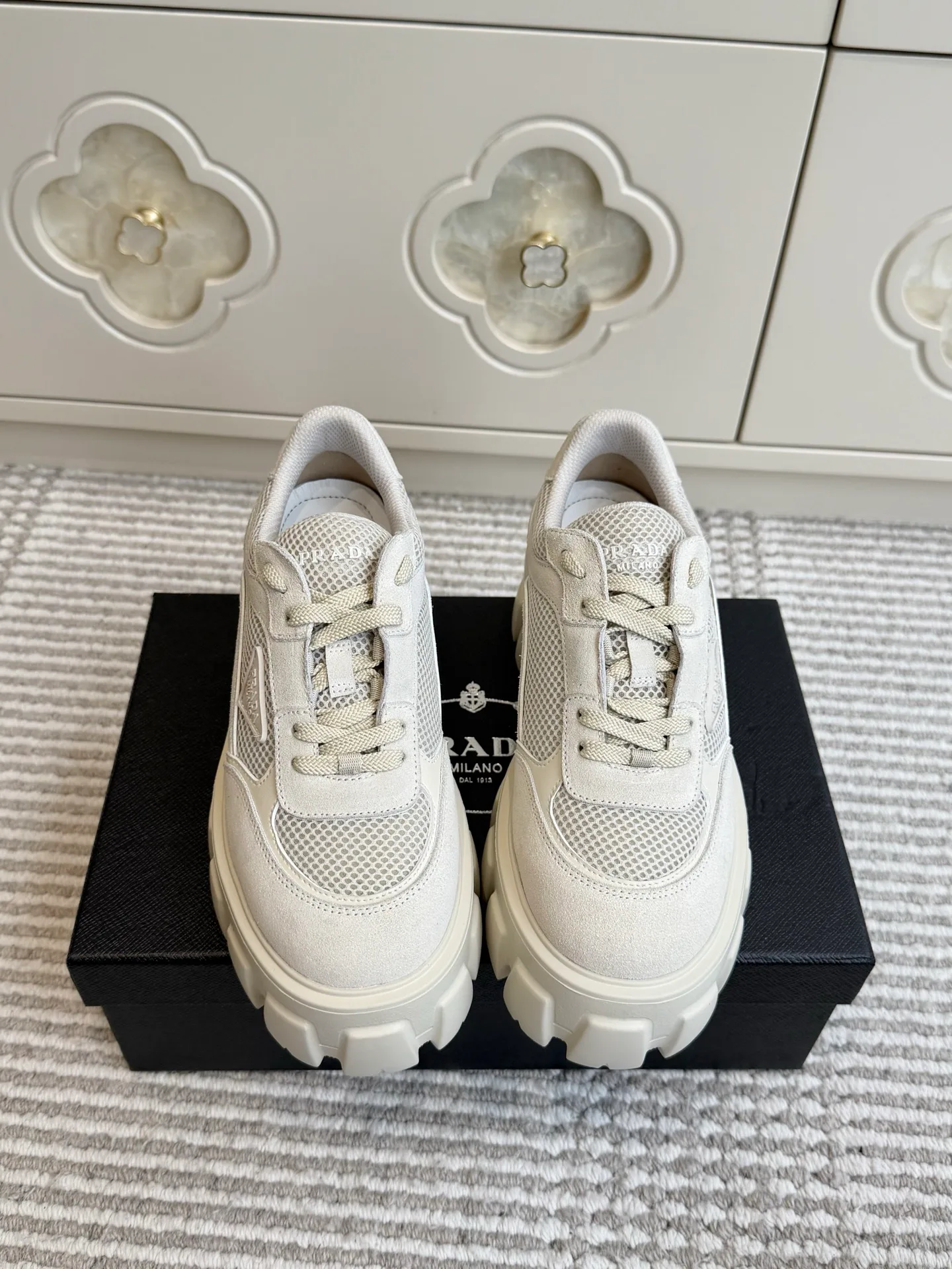 Women's Sneakers PRADA 18261280