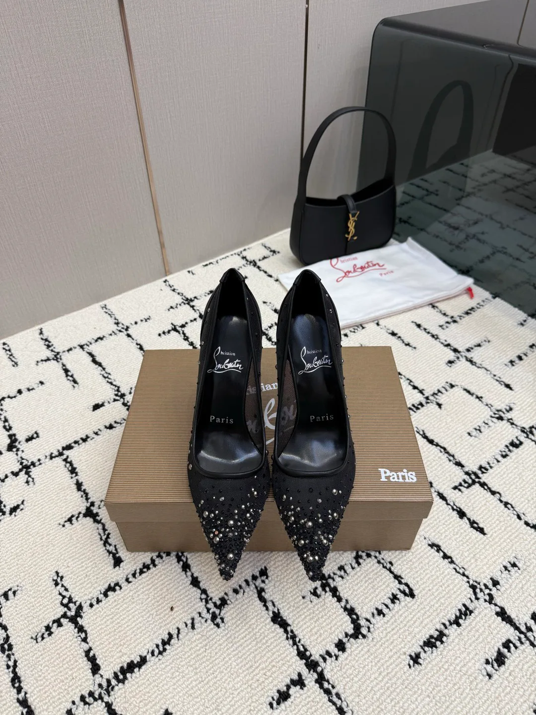 Women's Heels CHRISTIAN LOUBOUTIN 16926571