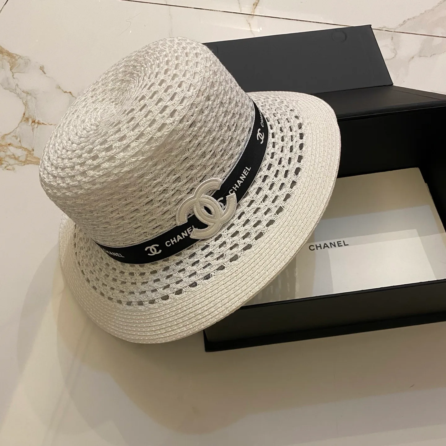 Hats CHANEL 17498282