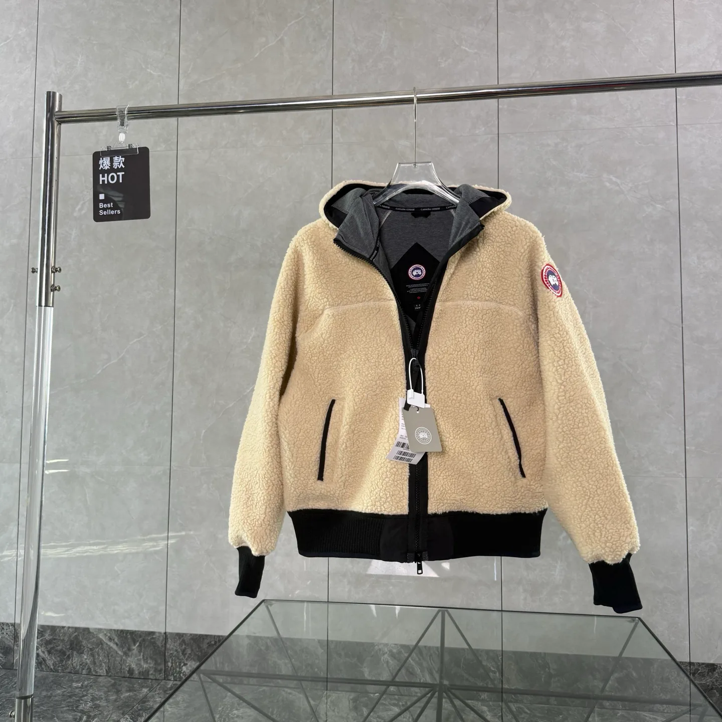 Women's Jackets And Down Jackets CANADA GOOSE 18515339