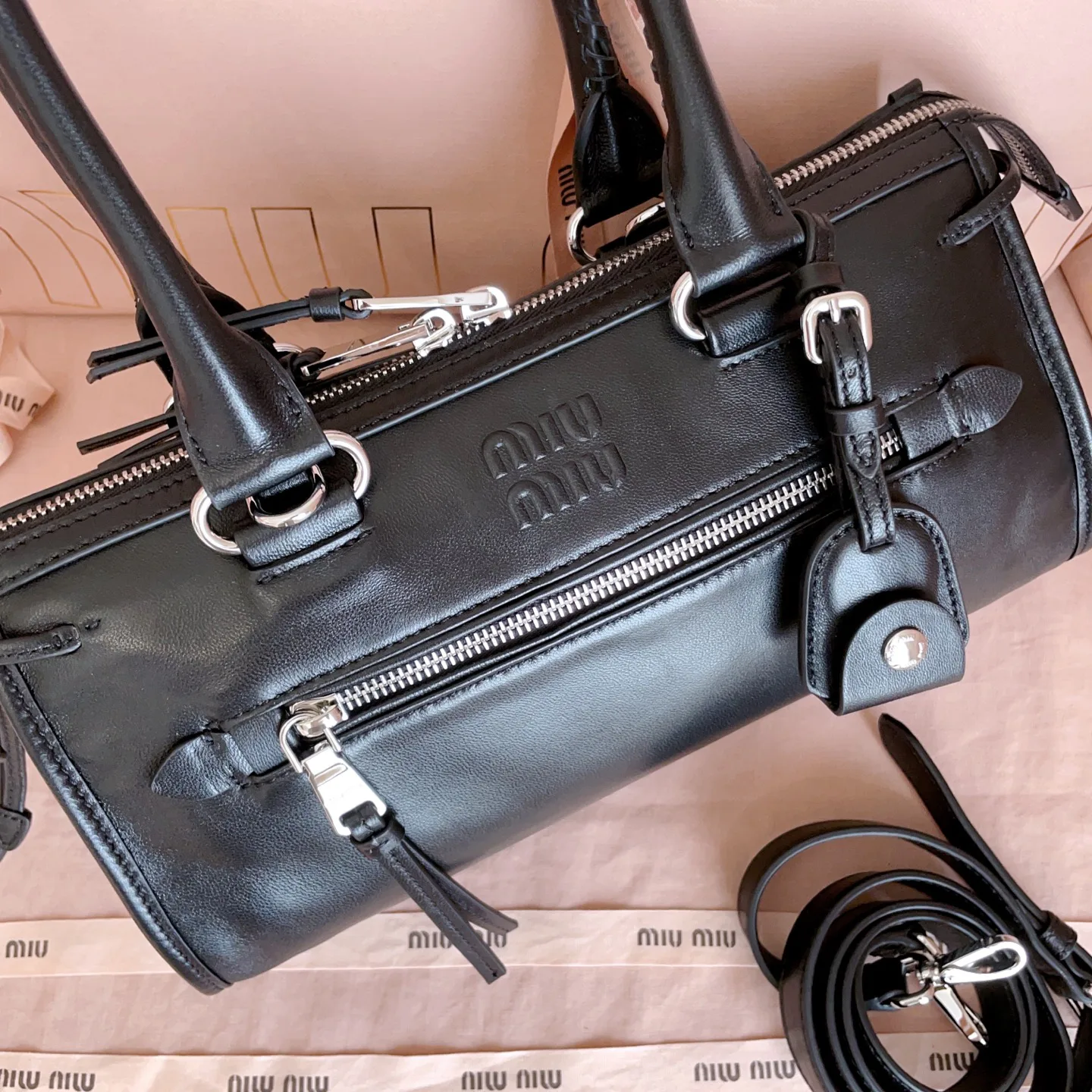 Women's Classic Handbags MIU MIU 18004751