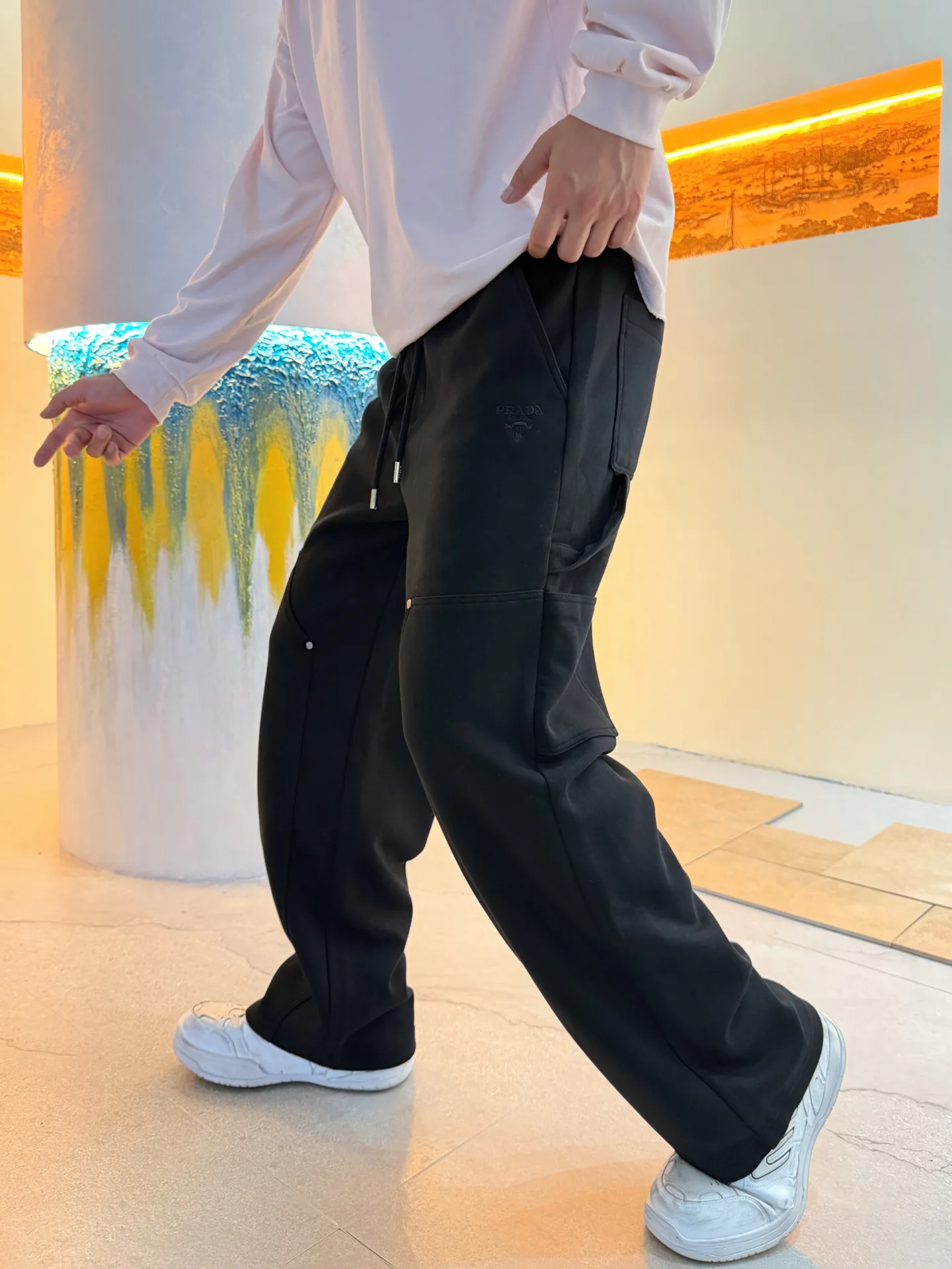 Men's Trousers PRADA 18197186