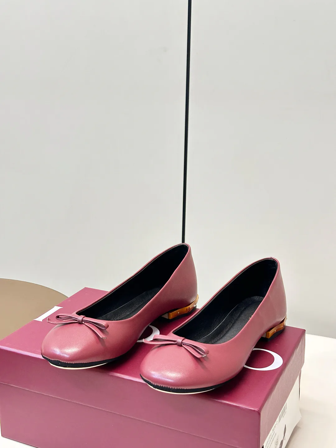 Women's Ballet Flats GUCCI 18079729