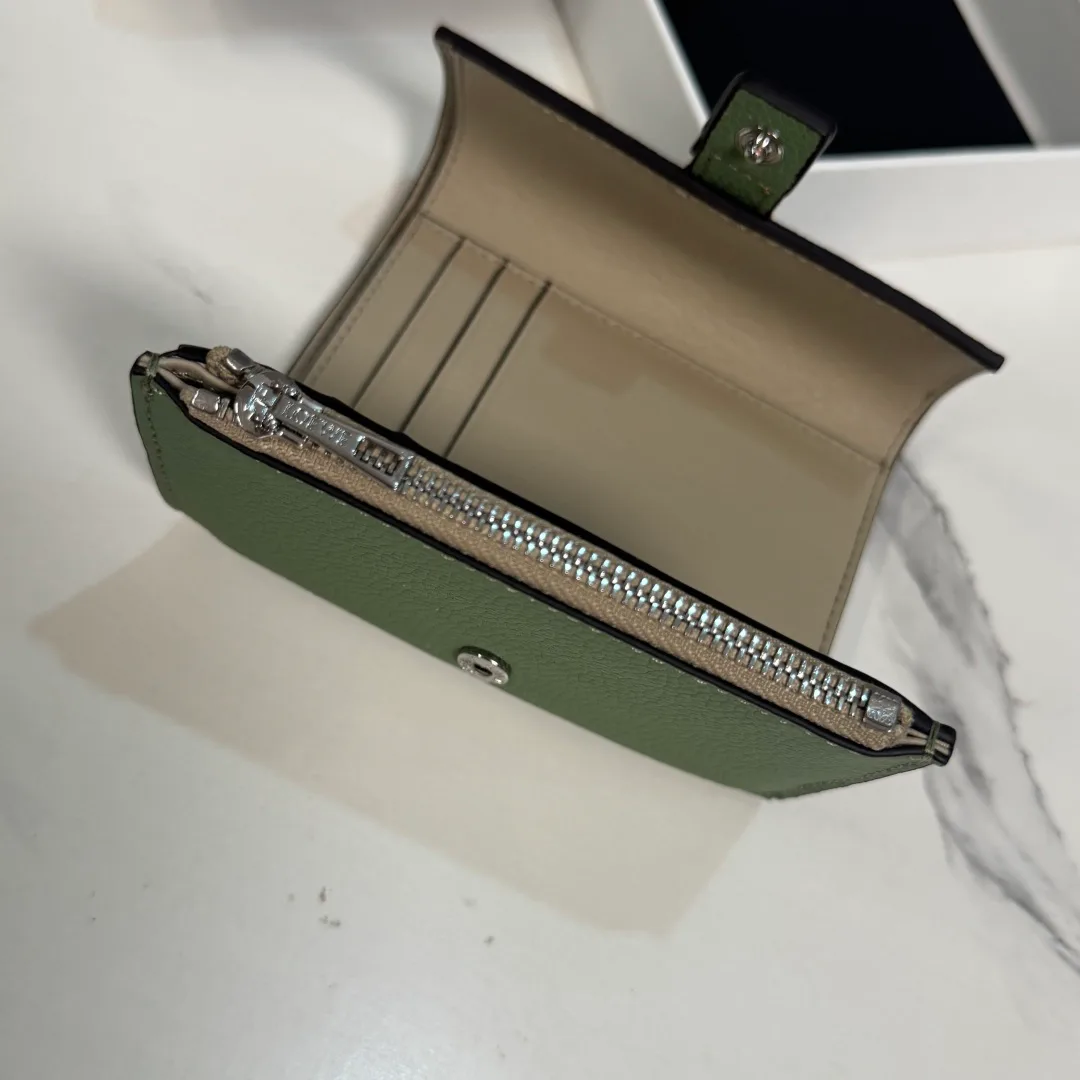Women's Clutches LOEWE 17502824