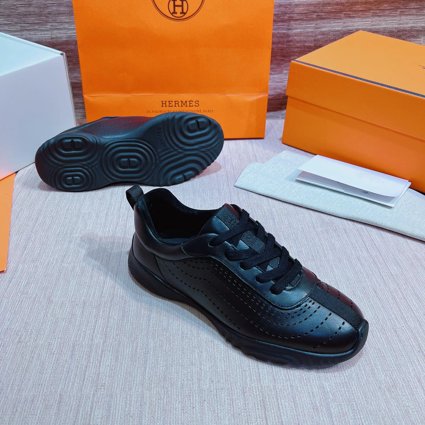 Men's Sneakers HERMES 17749563