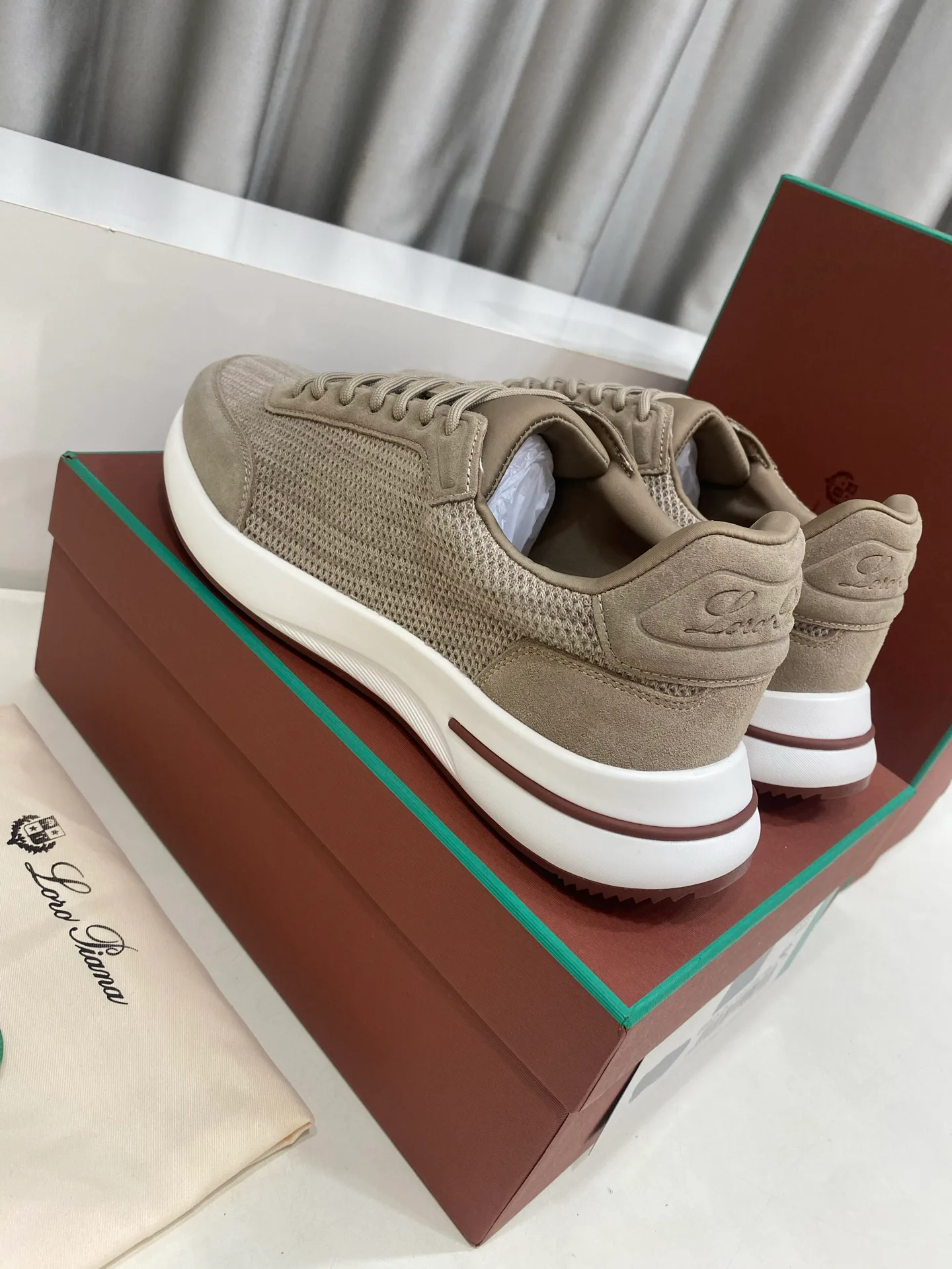 Men's Sneakers LORO PIANA 17485924