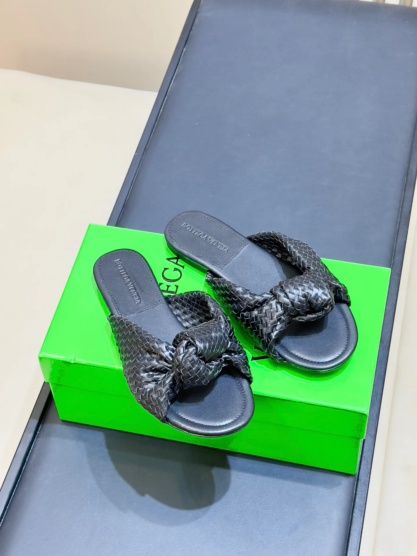 Women's Mules And Clogs BOTTEGA VENETA 18073350