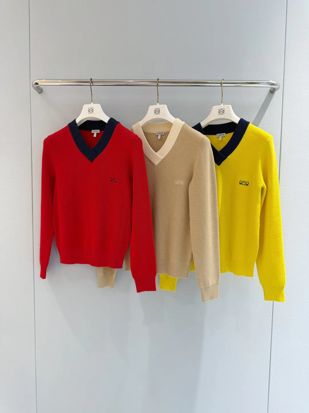 Women's Jumpers And Sweaters LOEWE 17928910