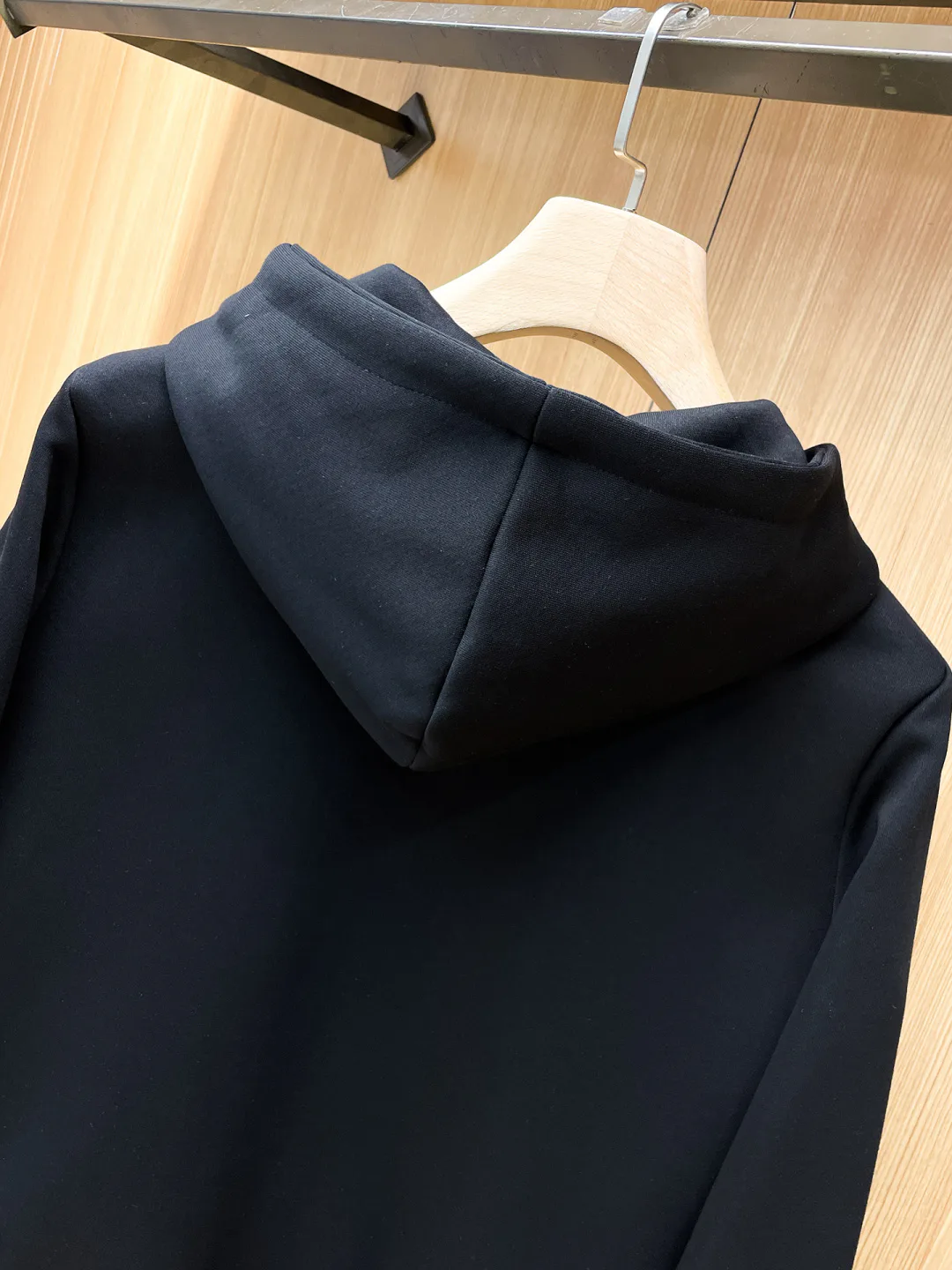 Men's Sweatshirts And Hoodies LOUIS VUITTON 18408247