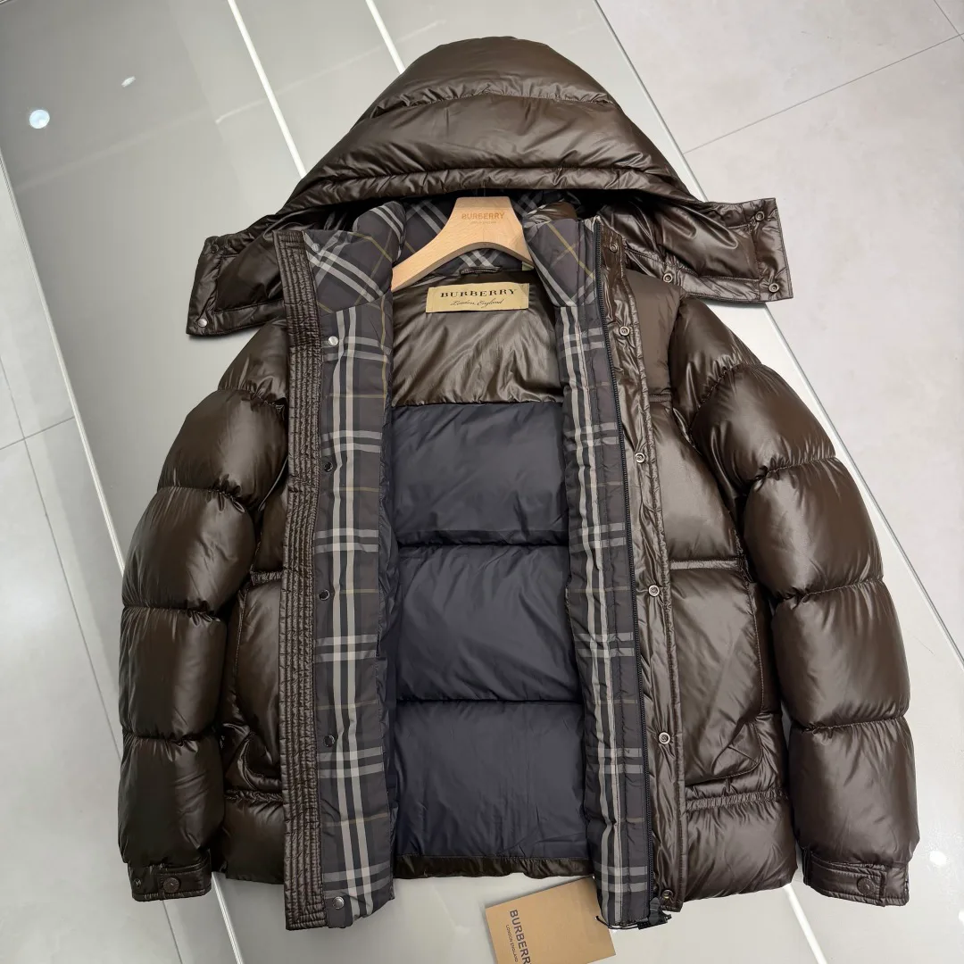 Men's Jackets And Down Jackets BURBERRY 18480303