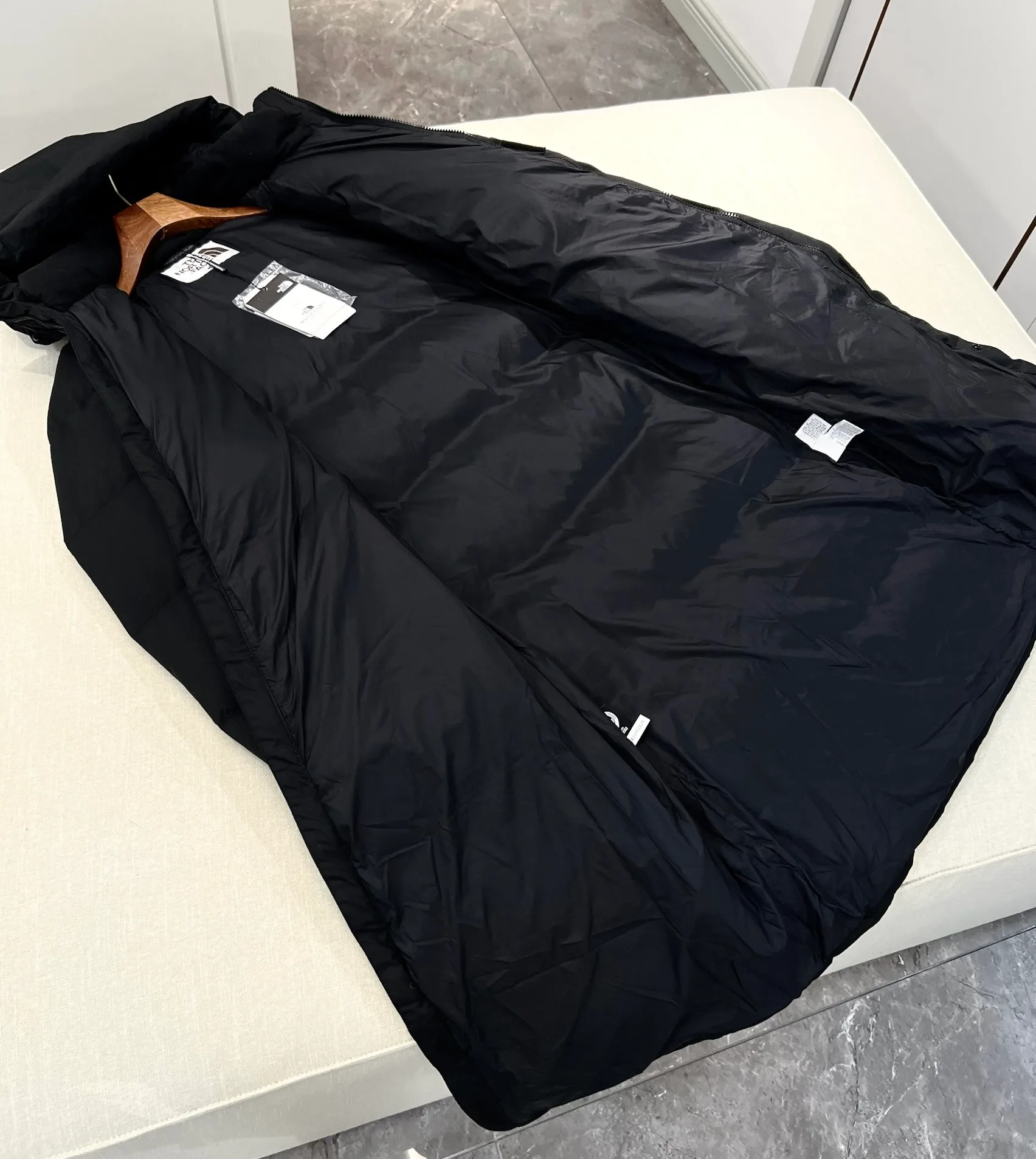 Men's Jackets And Down Jackets THE NORTH FACE 18492292