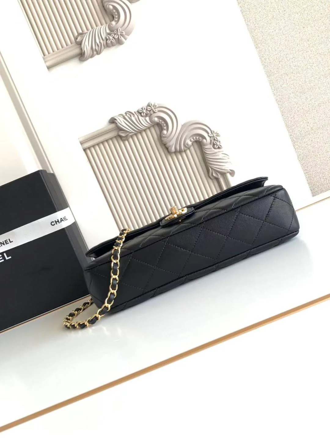 Women's Classic Handbags CHANEL 18057796
