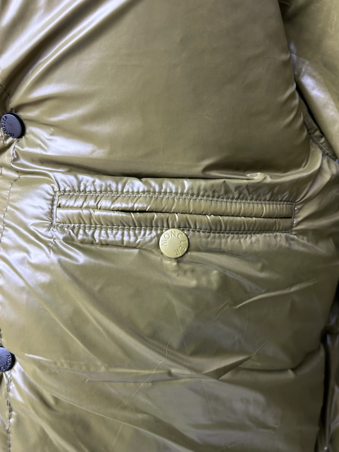 Men's Jackets And Down Jackets MONCLER 18188954