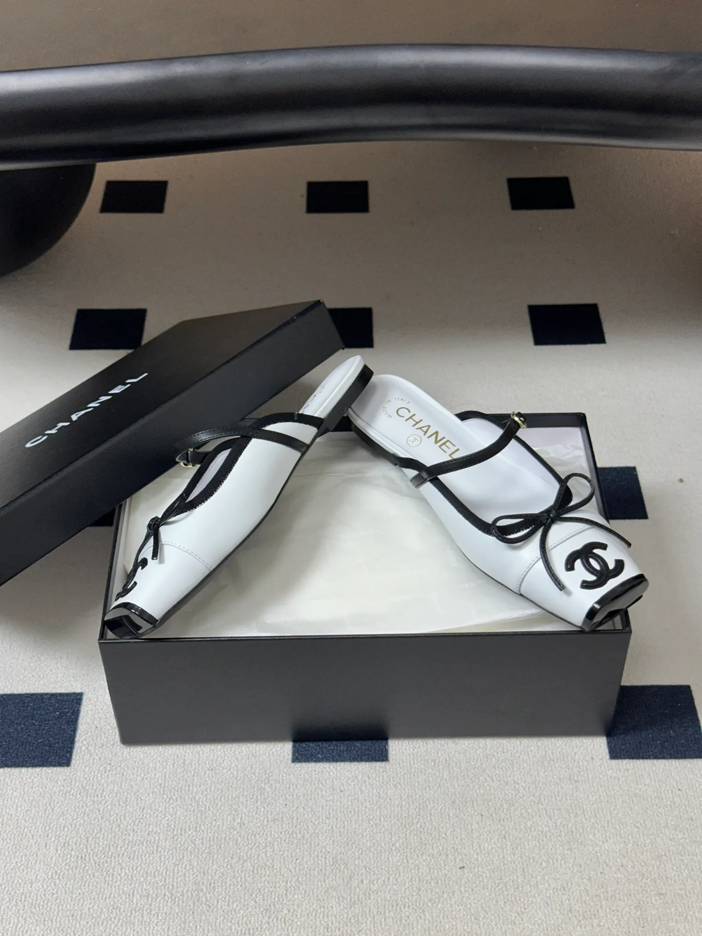 Women's Mules And Clogs CHANEL 17338406