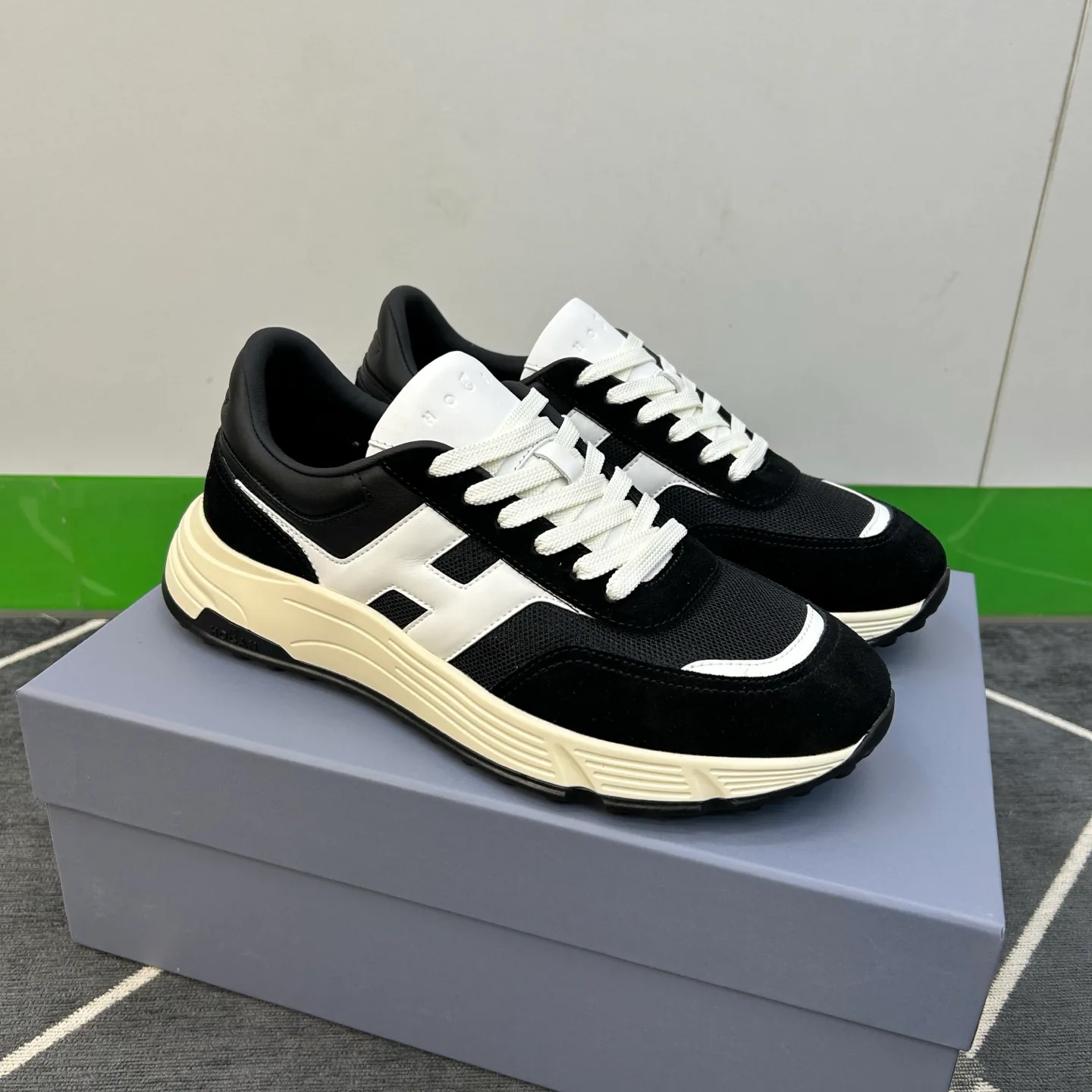 Men's Sneakers HOGAN 17280316