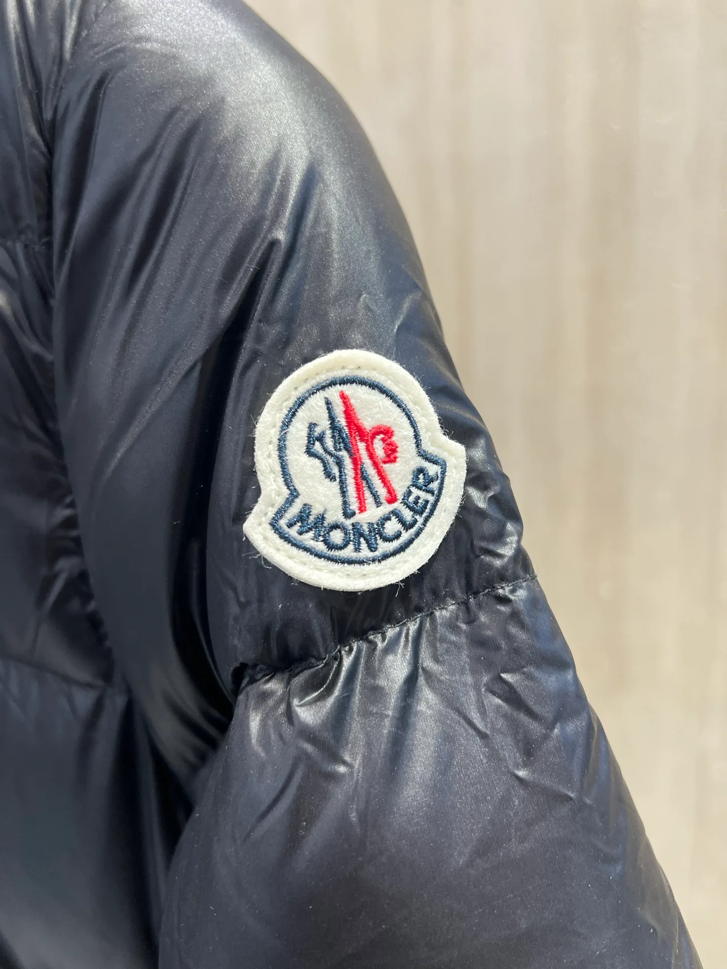 Men's Jackets And Down Jackets MONCLER 18231604