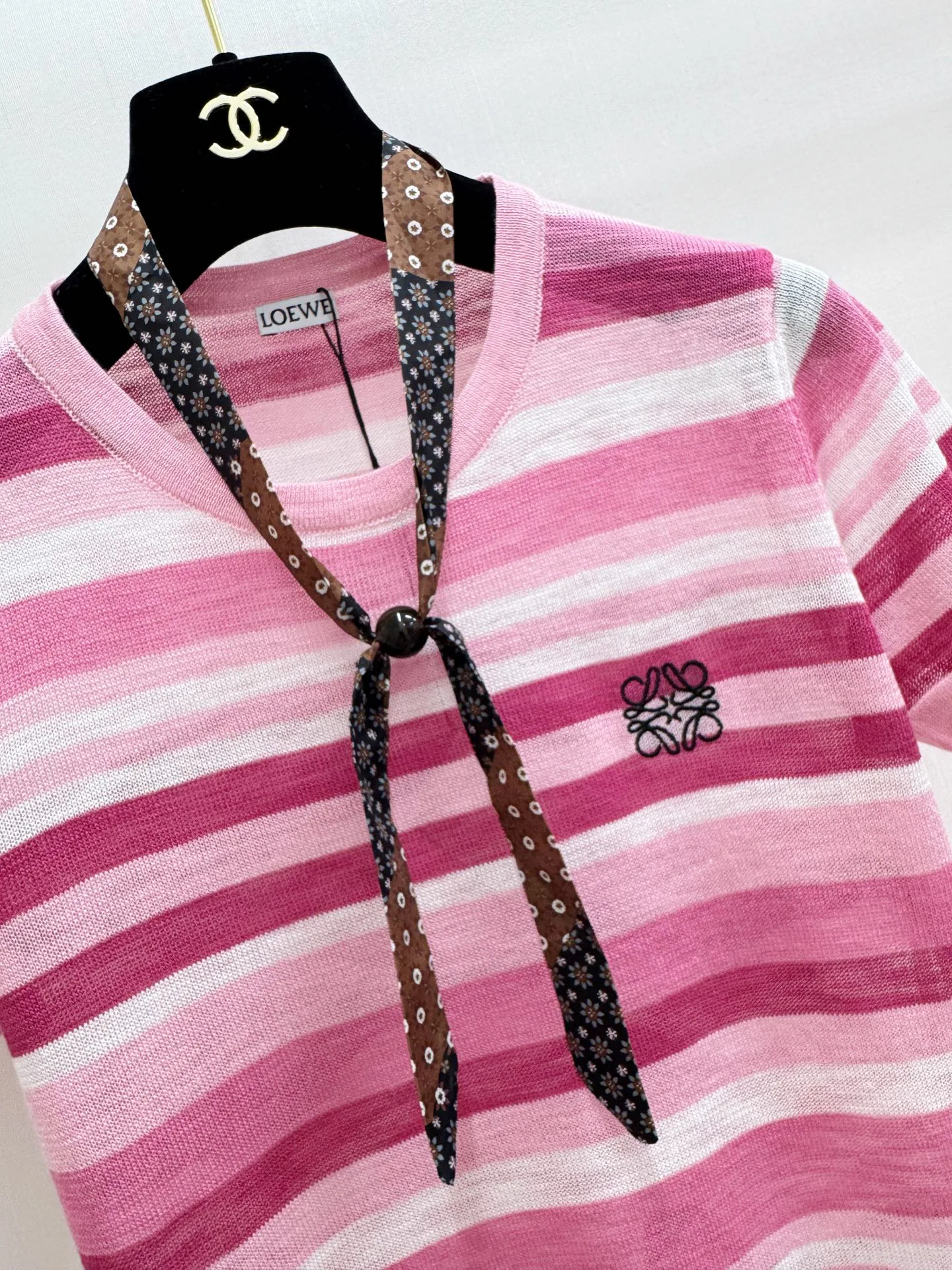 Women's T-Shirts LOEWE 17098955