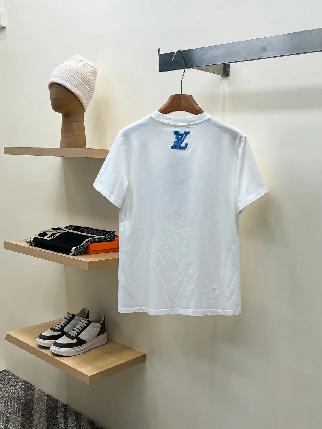 Men's T-Shirts LOUIS VUITTON 18499459