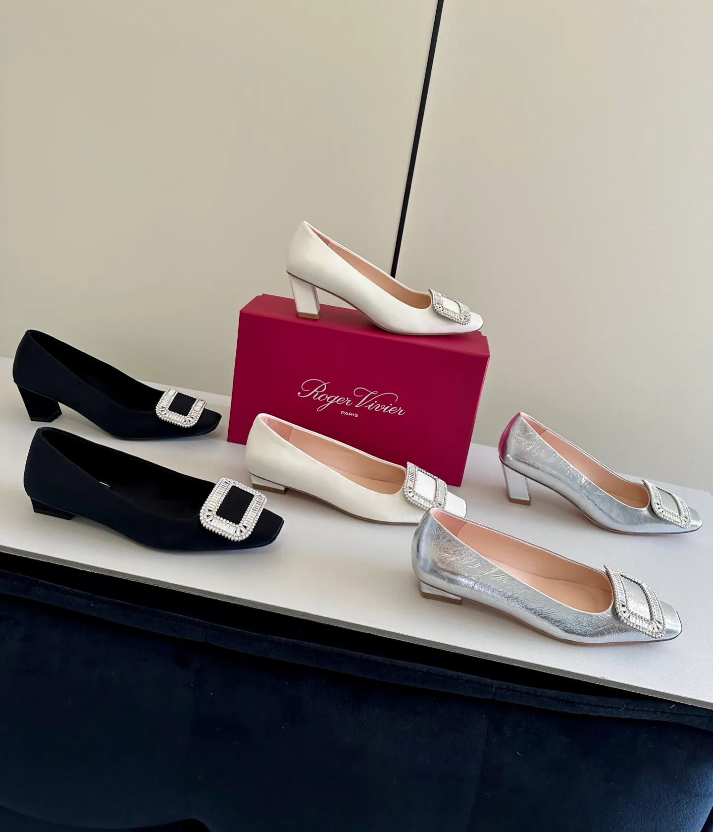 Women's Heels ROGER VIVIER 17624507