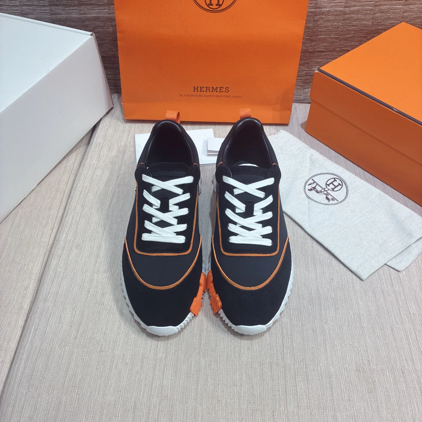 Women's Sneakers HERMES 17977067