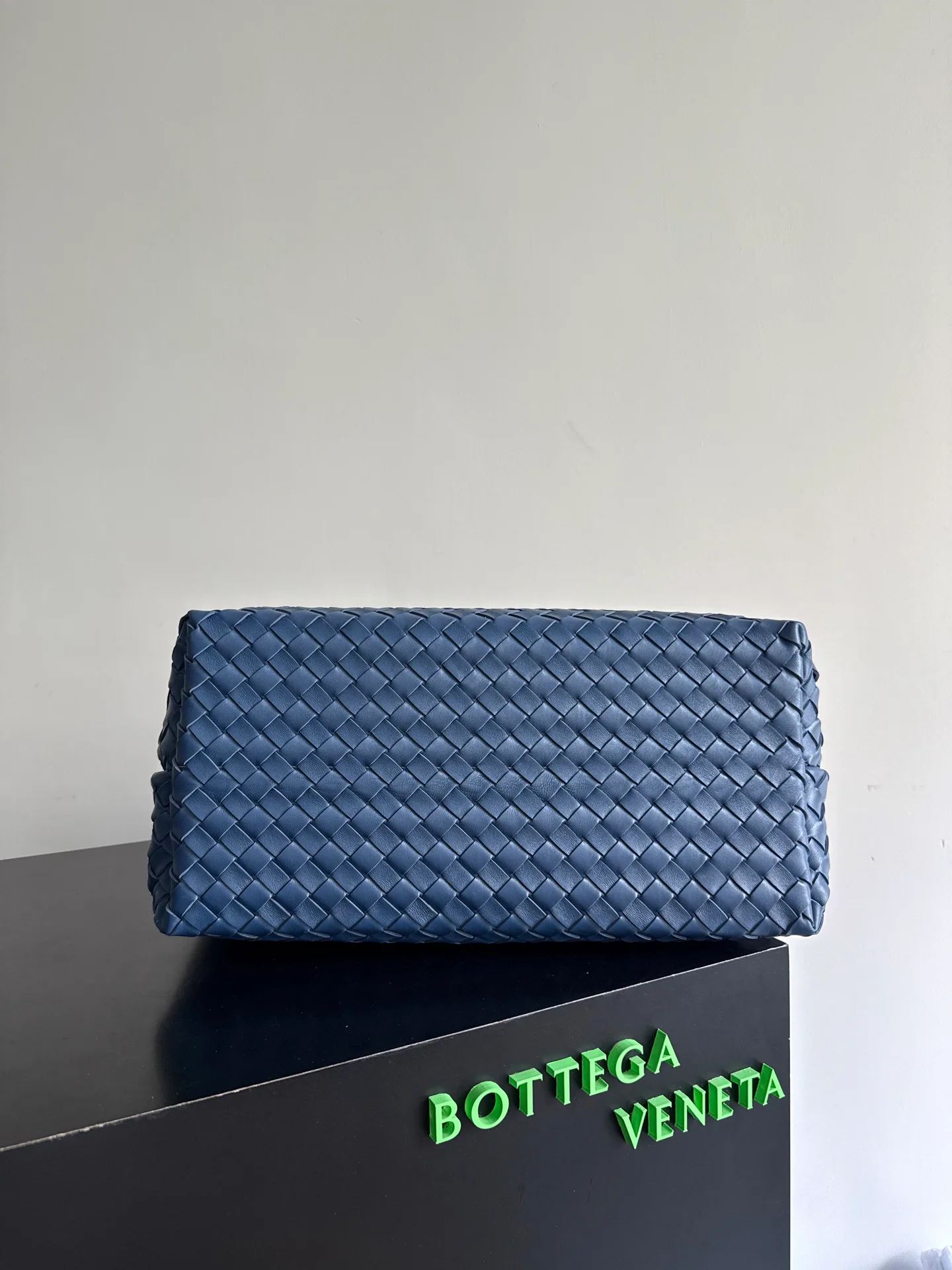 Women's Classic Handbags BOTTEGA VENETA 18321481