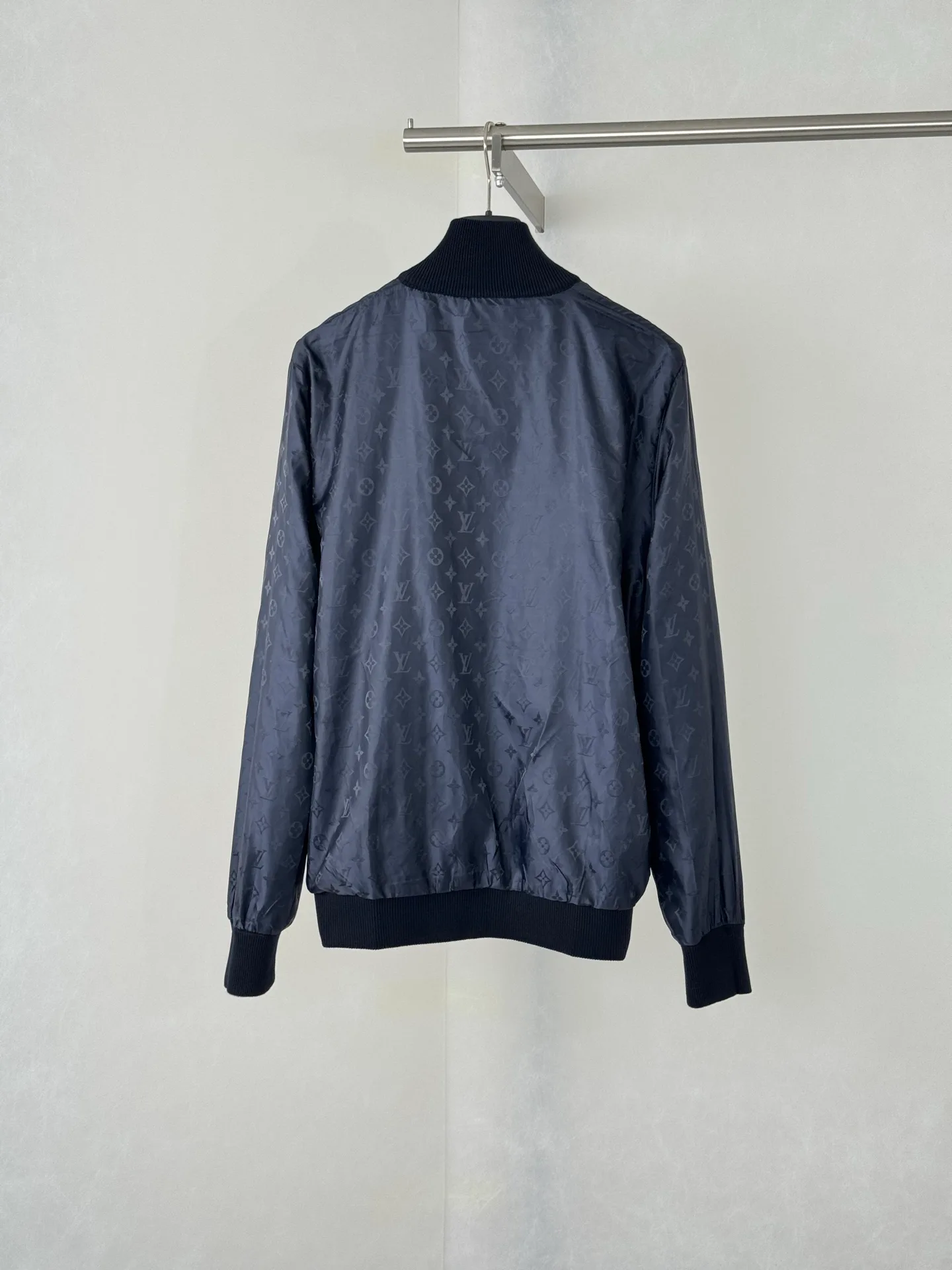 Men's Jackets And Down Jackets LOUIS VUITTON 17585861