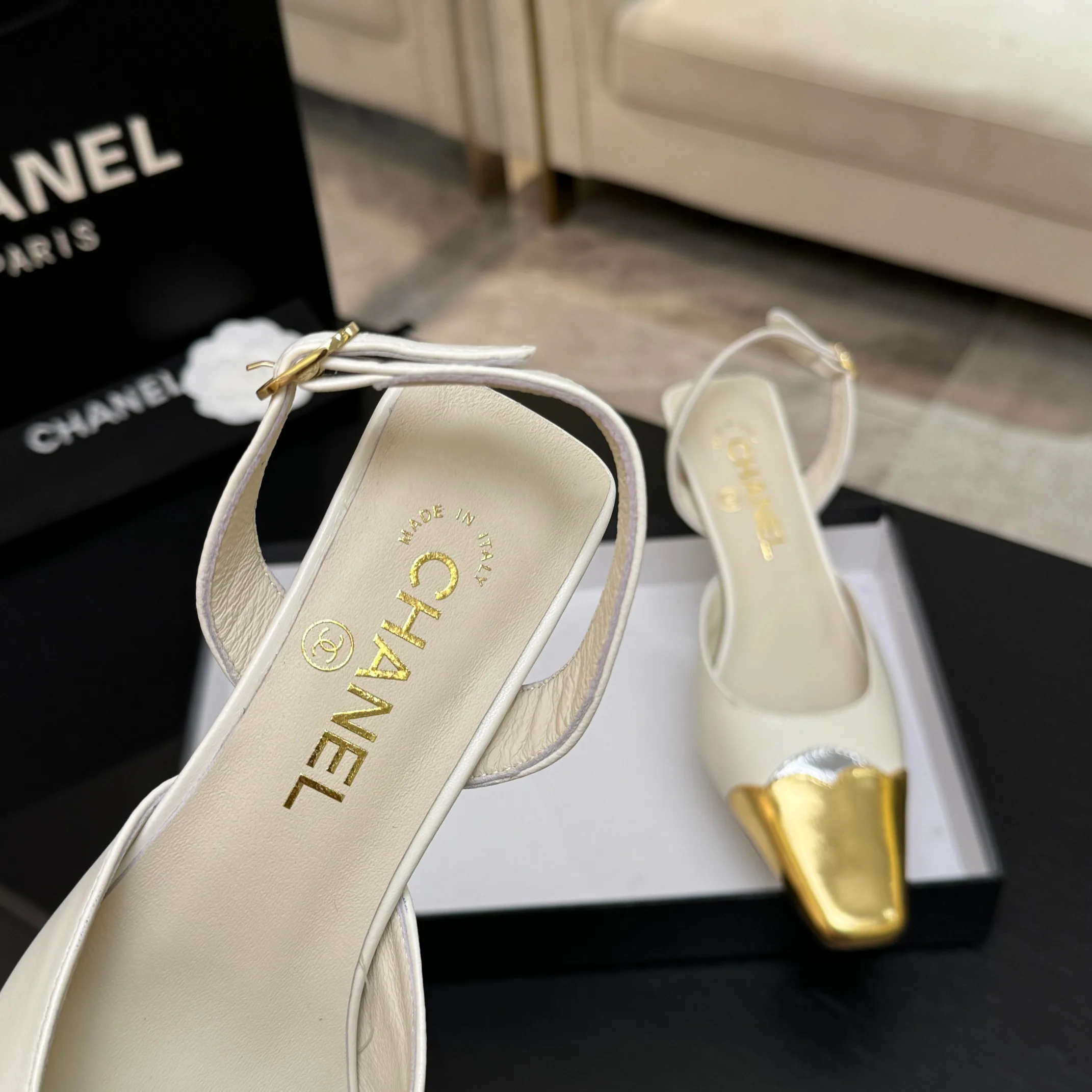 Women's Heels CHANEL 17448376