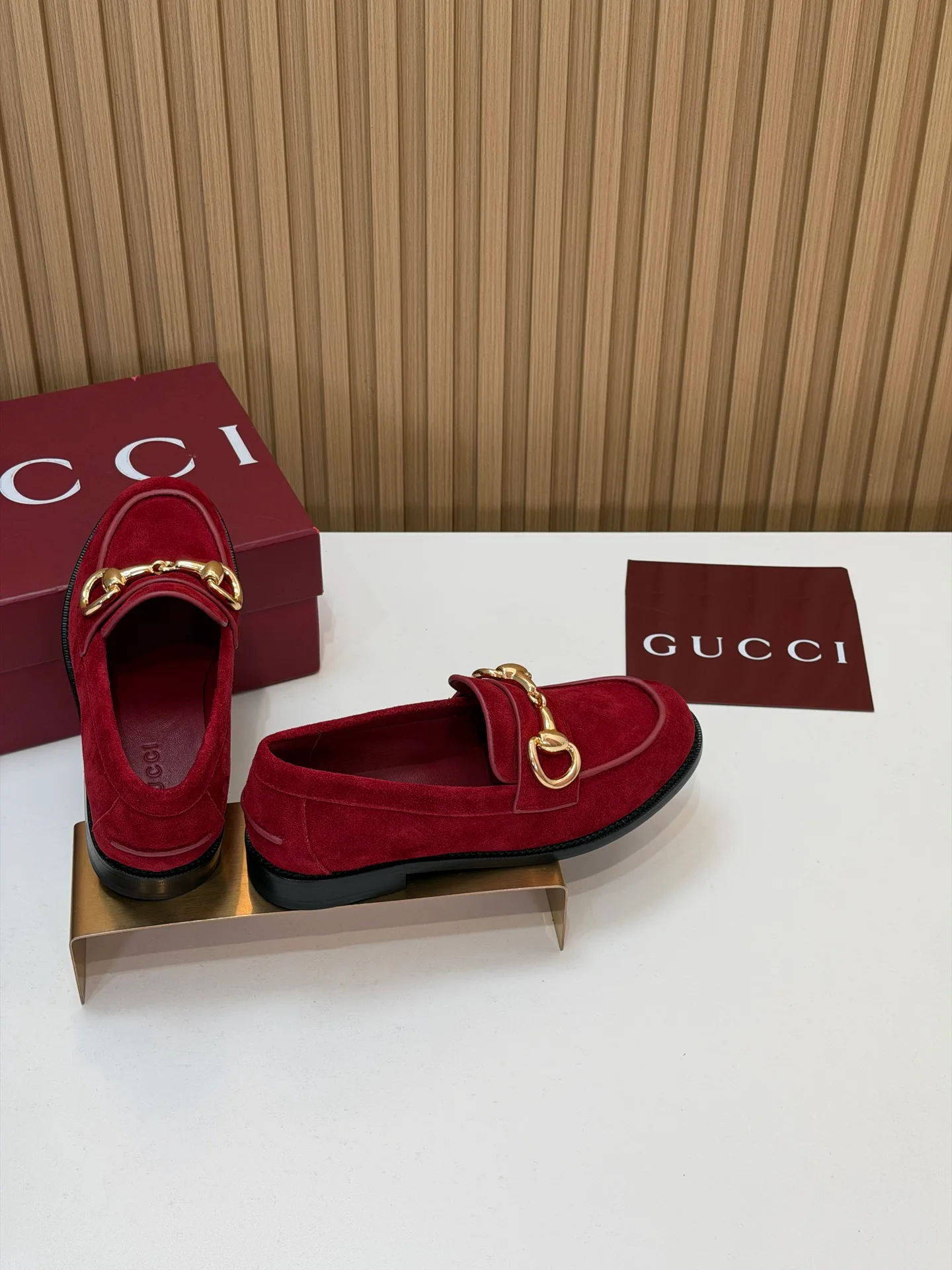 Women's Loafers And Moccasins GUCCI 18152958