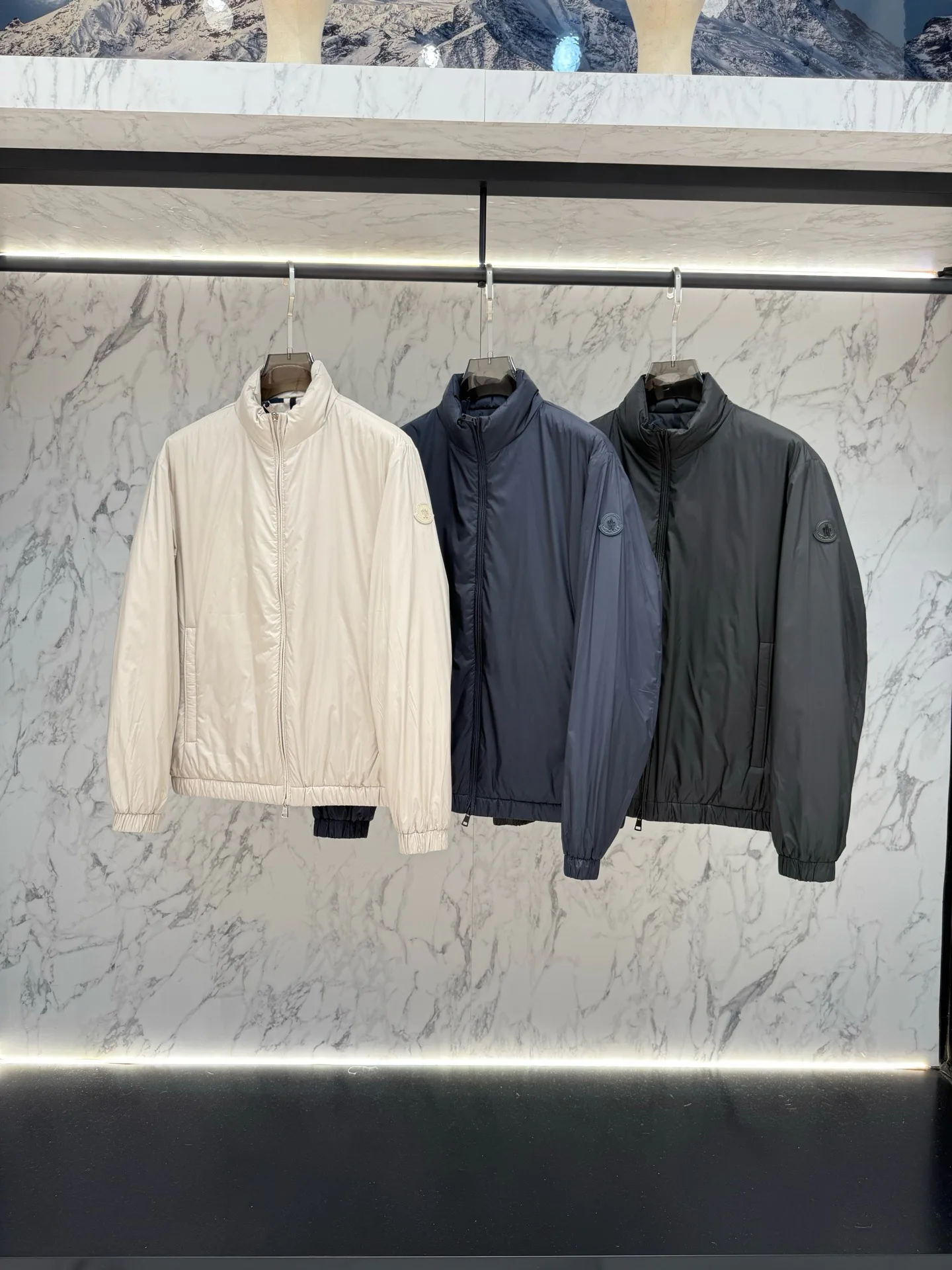 Men's Jackets And Down Jackets MONCLER 17828636