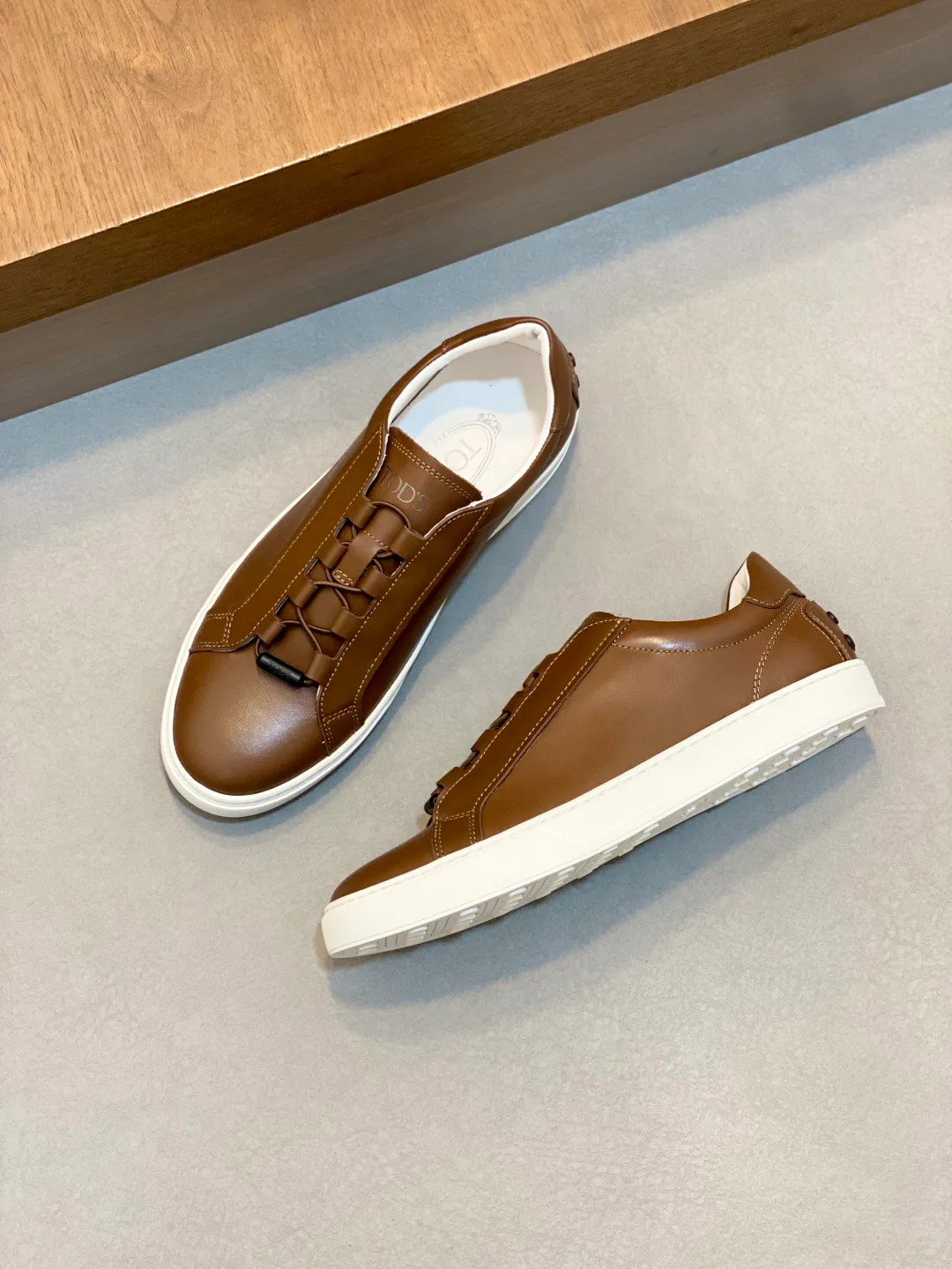 Кроссовки Мужские Tod's 18574144