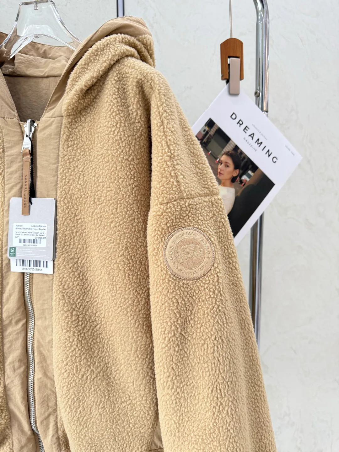 Куртки И Пуховики Мужские Canada Goose 18683832