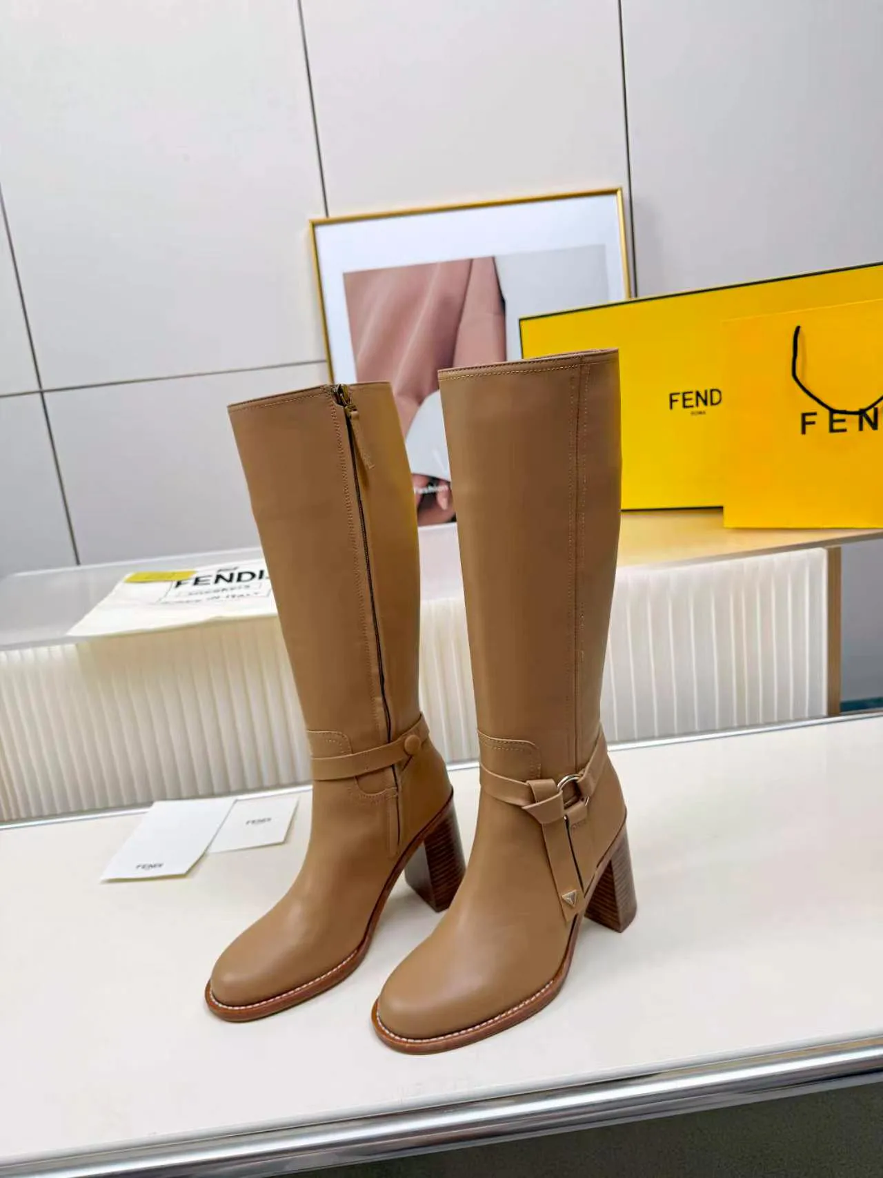 Women's Boots FENDI 17869518