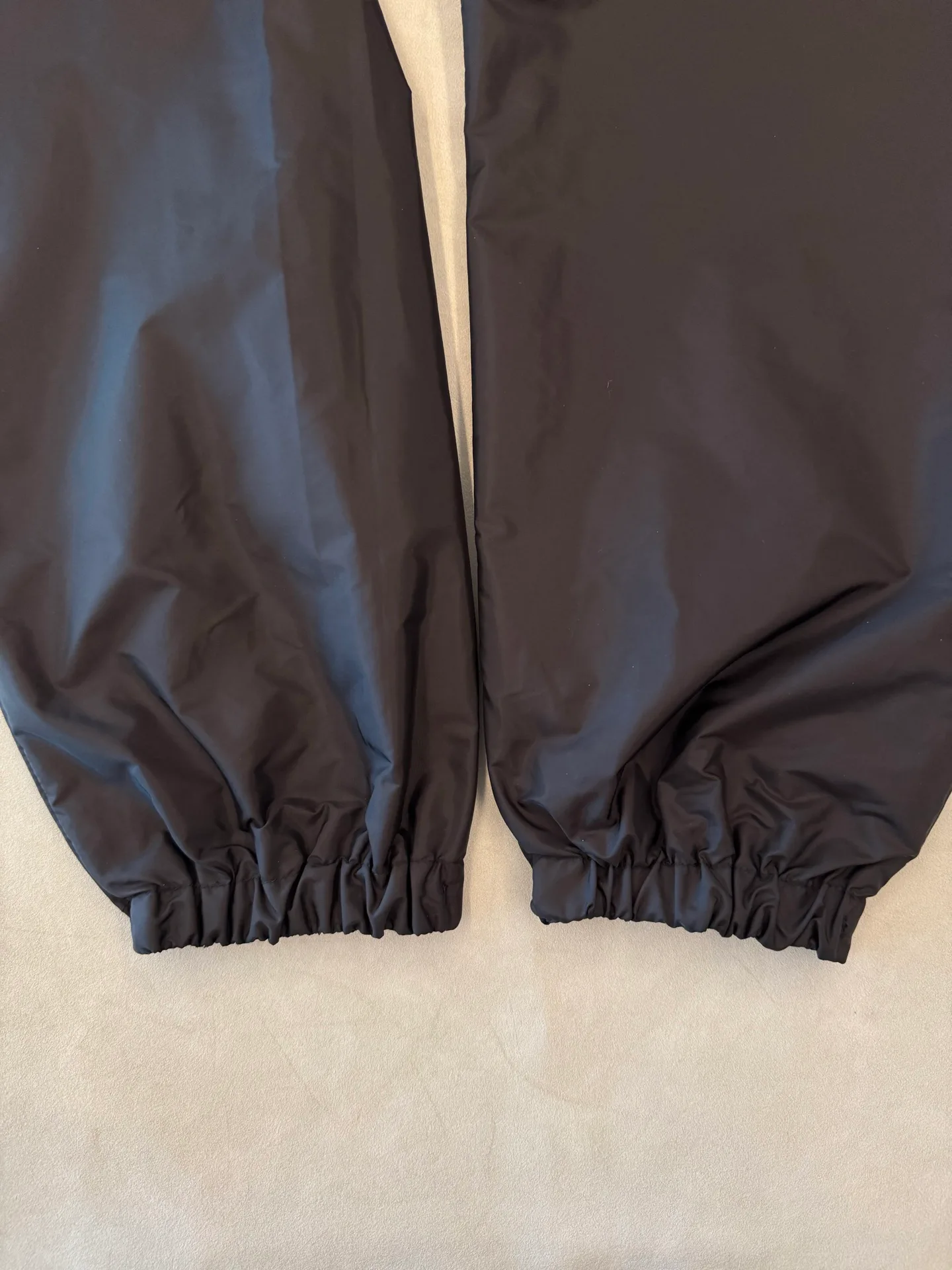 Women's Jackets And Down Jackets PRADA 18491870