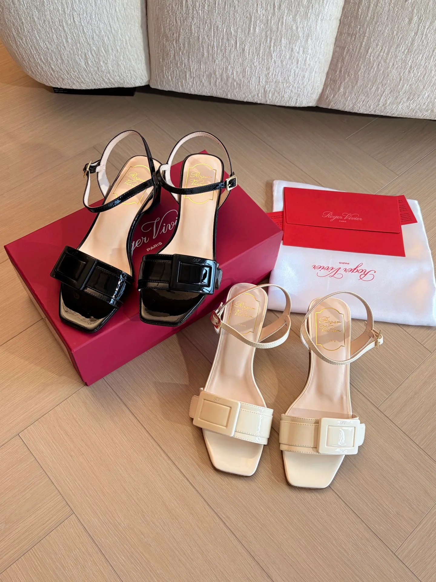 Women's Open-Toe Sandals ROGER VIVIER 17321457