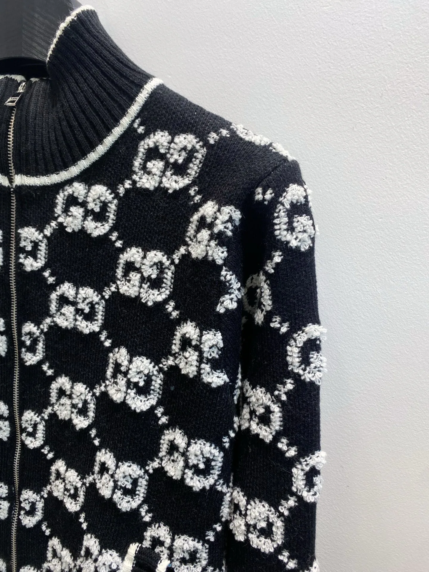 Women's Jumpers And Sweaters GUCCI 18238820
