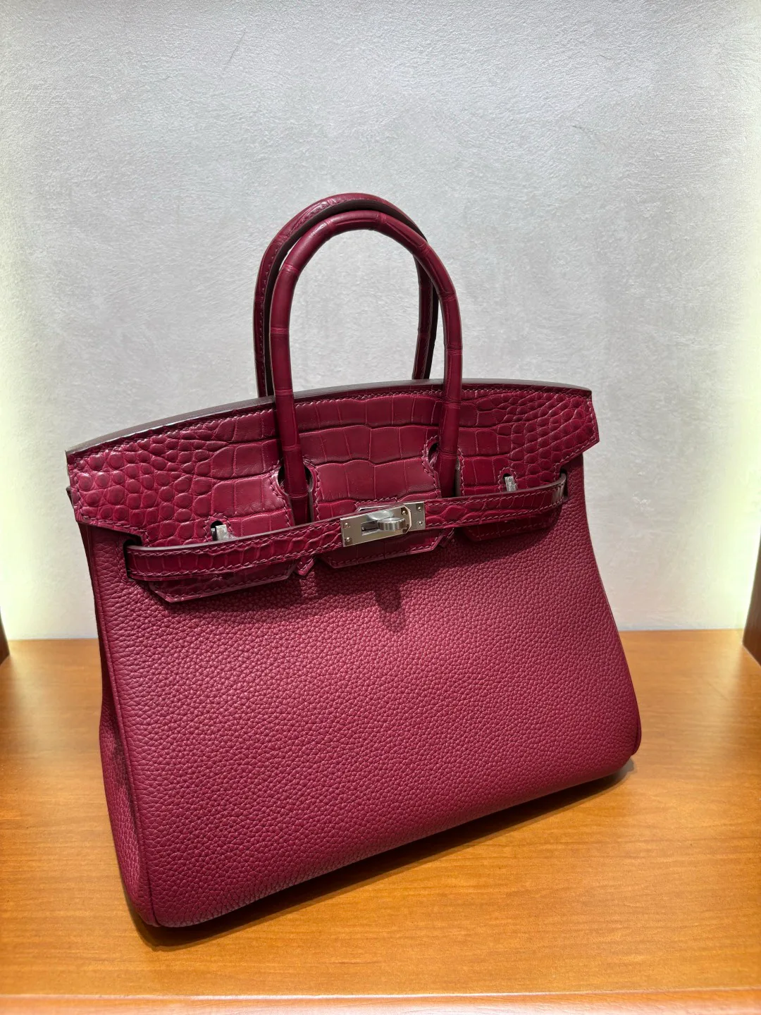 Women's Classic Handbags HERMES 17415803