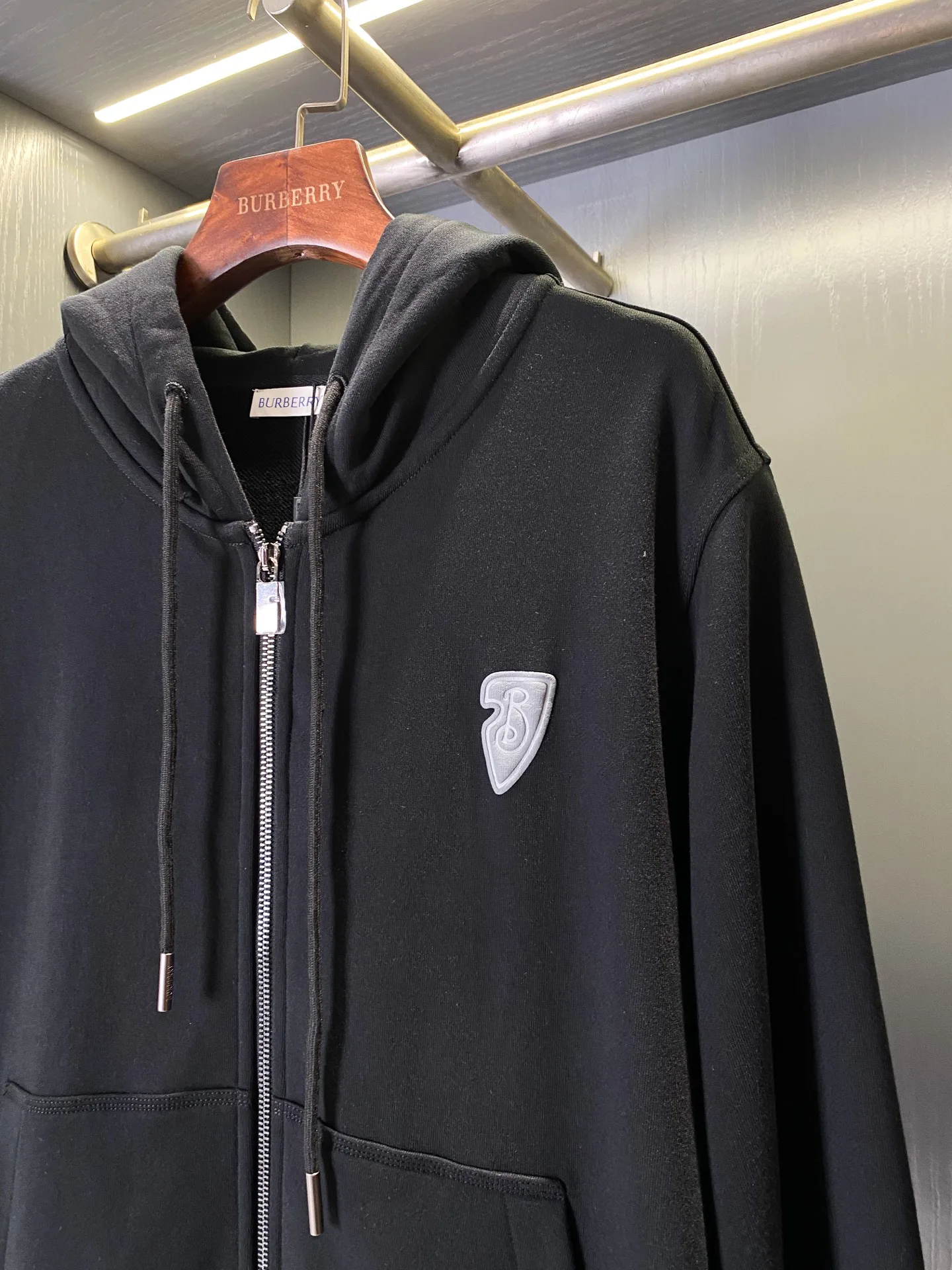 Men's Sweatshirts And Hoodies BURBERRY 18141405